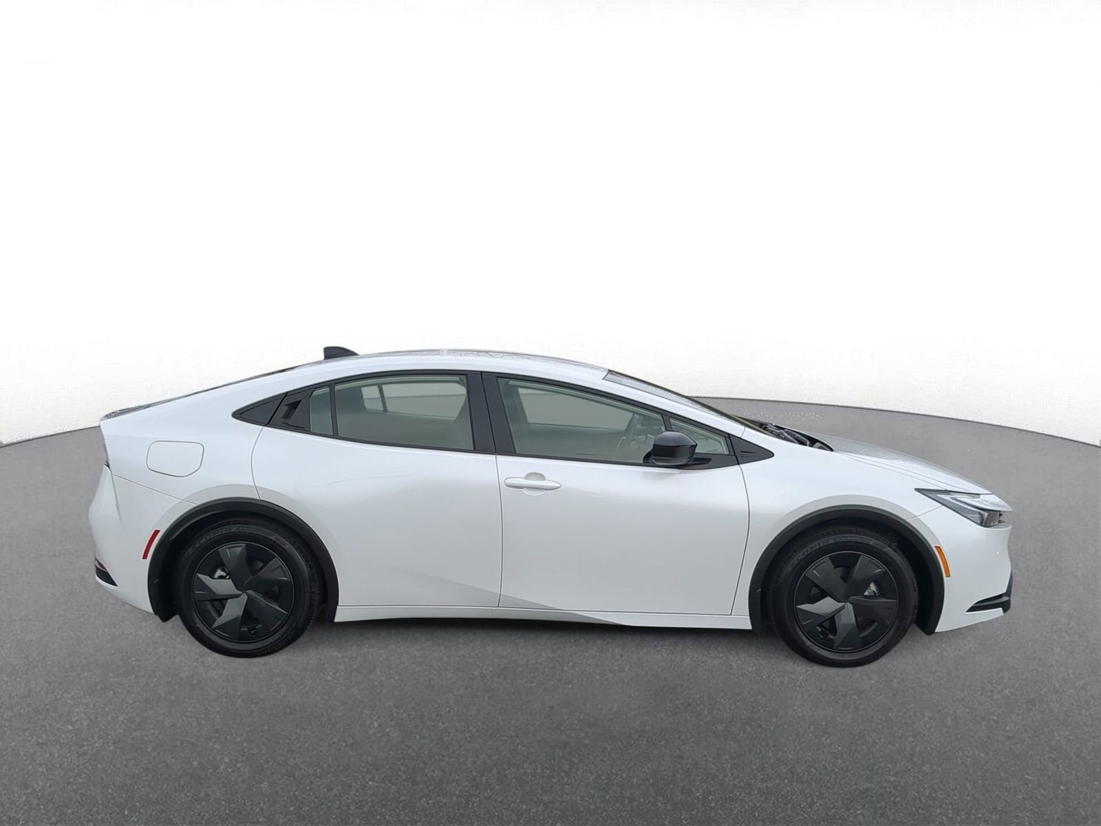 Thumbnail: 2026 Toyota Prius - 9