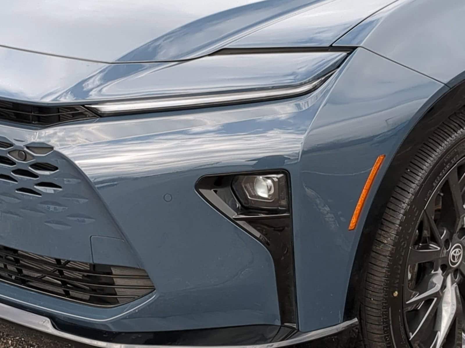 Thumbnail: 2025 Toyota Crown Signia - 11