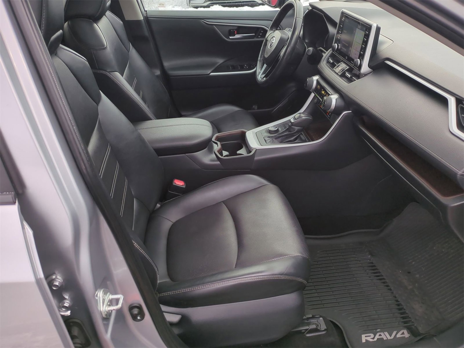 Thumbnail: 2019 Toyota RAV4 - 22