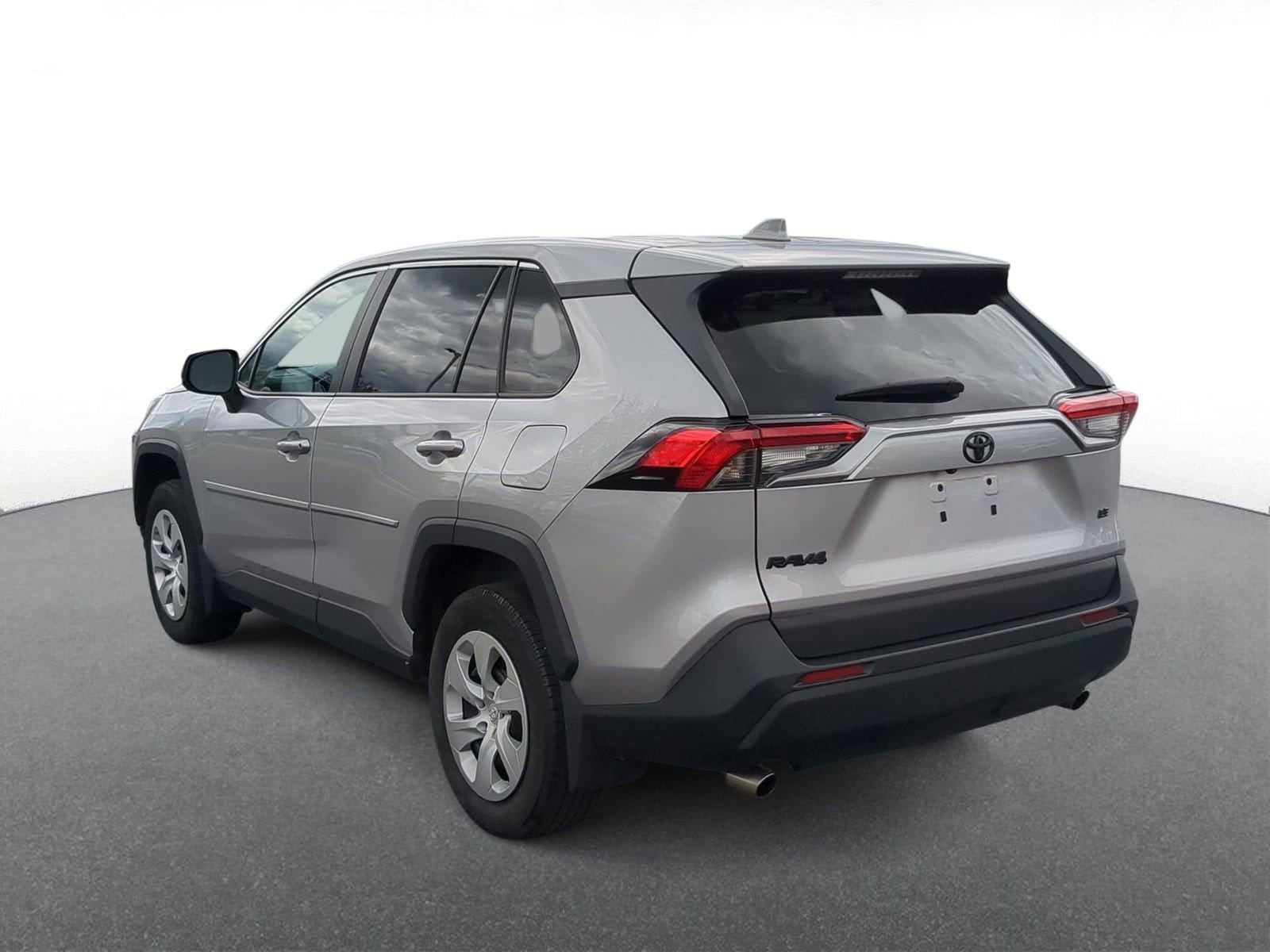 Thumbnail: 2023 Toyota RAV4 - 6