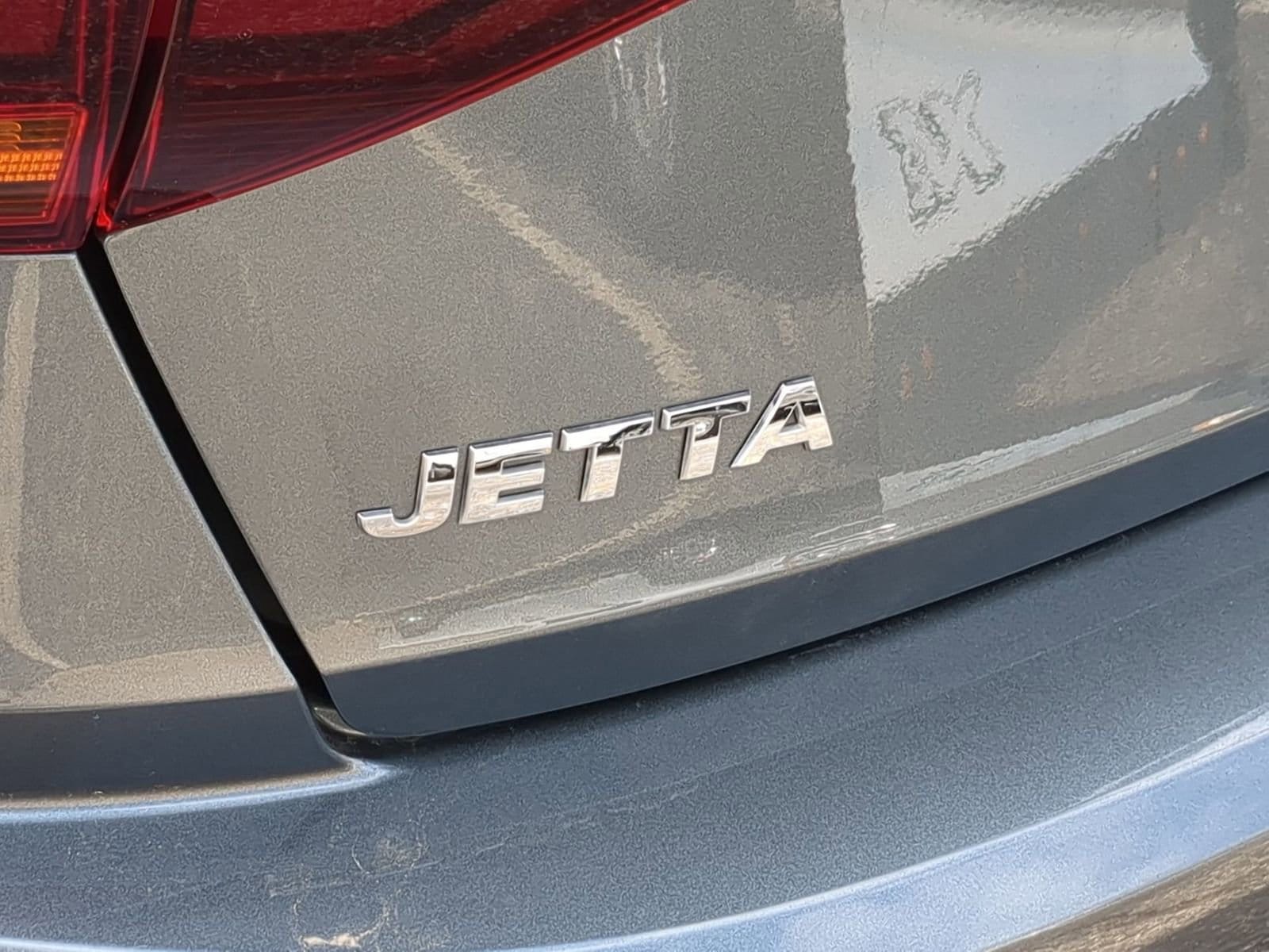 Thumbnail: 2019 Volkswagen Jetta - 13