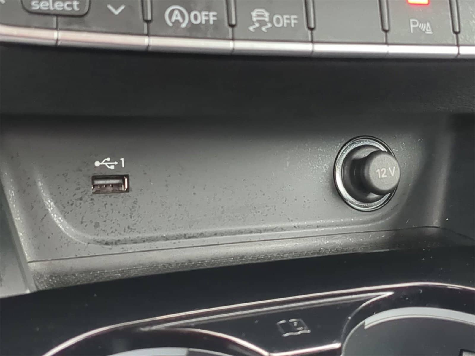 Thumbnail: 2021 Audi A4 - 38