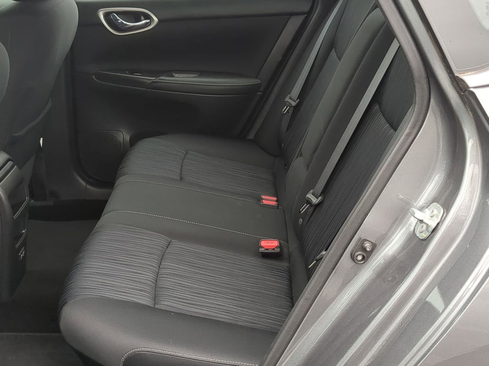 Thumbnail: 2019 Nissan Sentra - 19