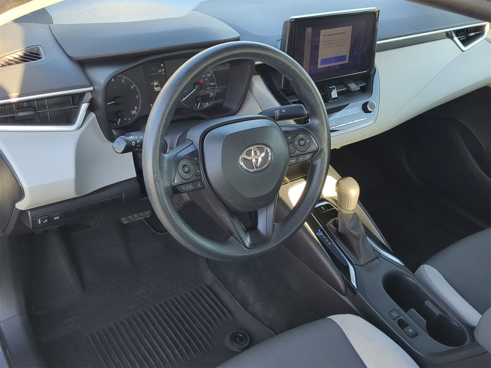 Thumbnail: 2023 Toyota Corolla - 10