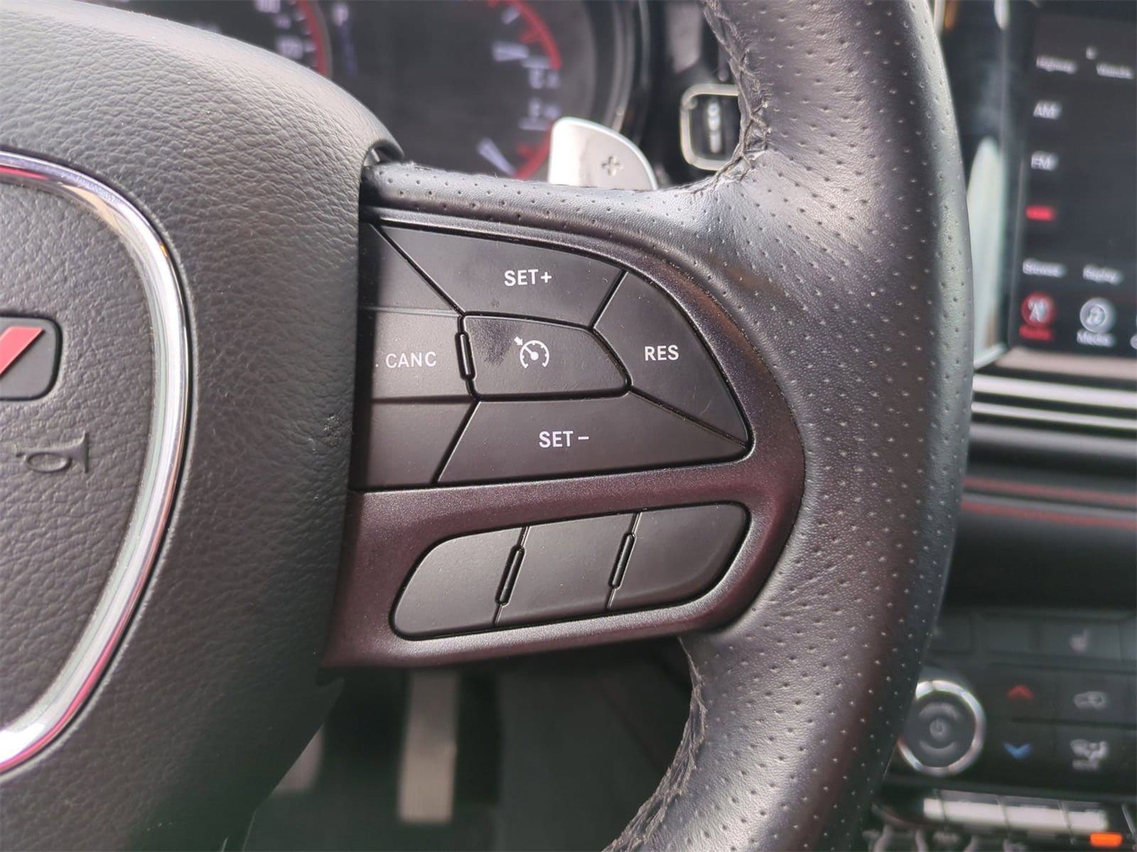 Thumbnail: 2023 Dodge Durango - 24