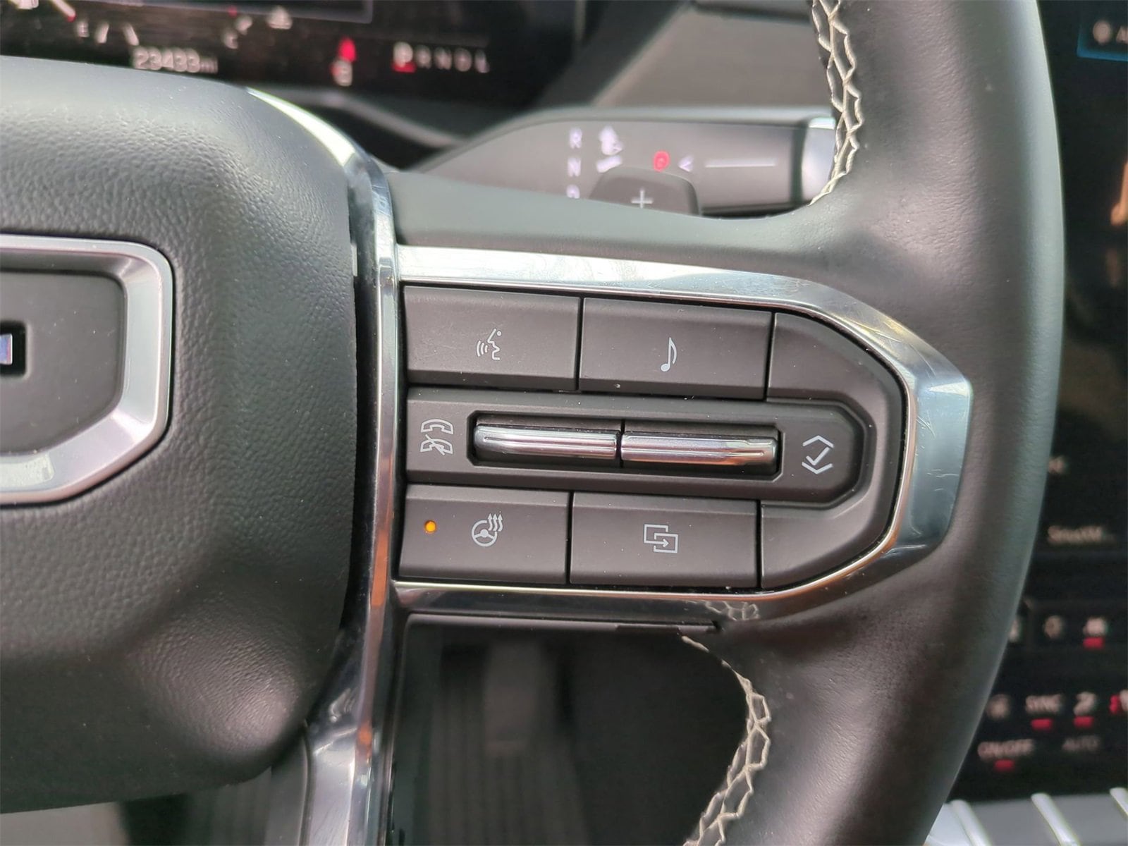 Thumbnail: 2024 GMC Acadia - 25