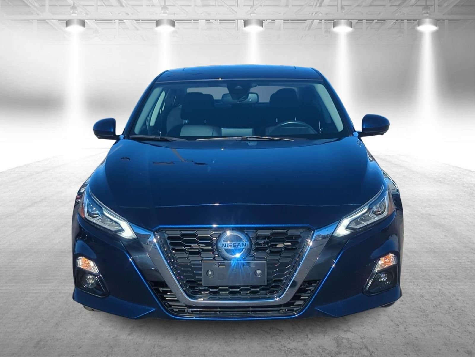 Thumbnail: 2022 Nissan Altima - 3