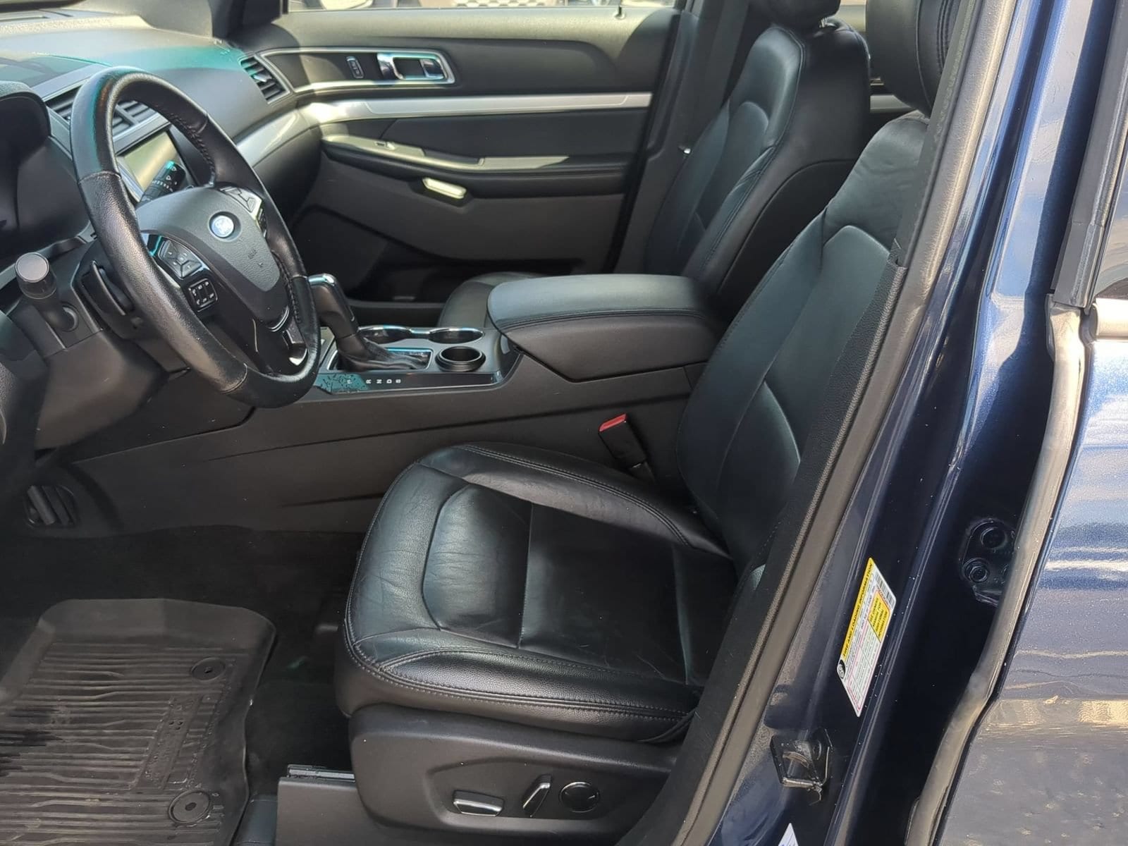 Thumbnail: 2017 Ford Explorer - 16