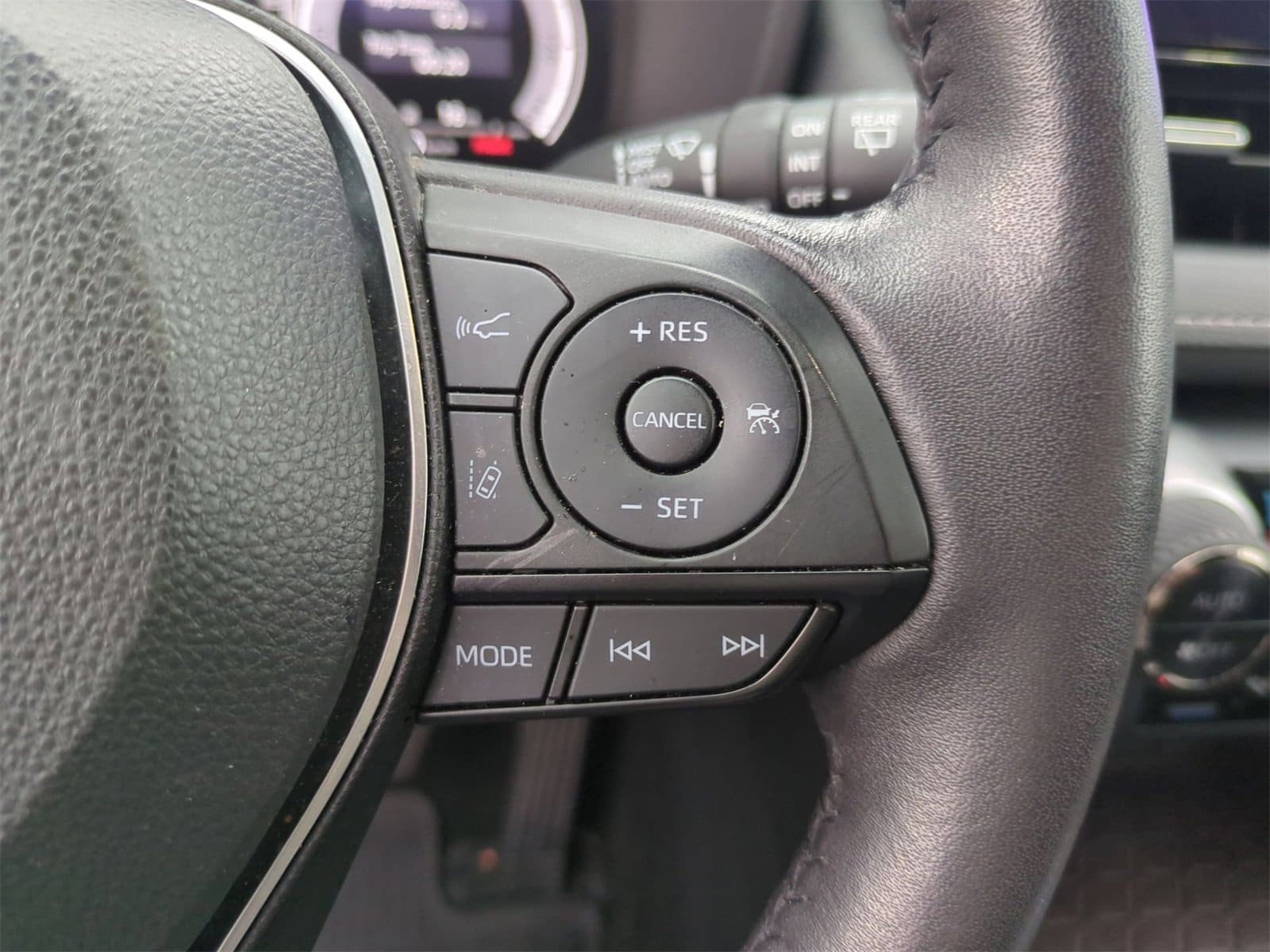 Thumbnail: 2024 Toyota RAV4 - 25