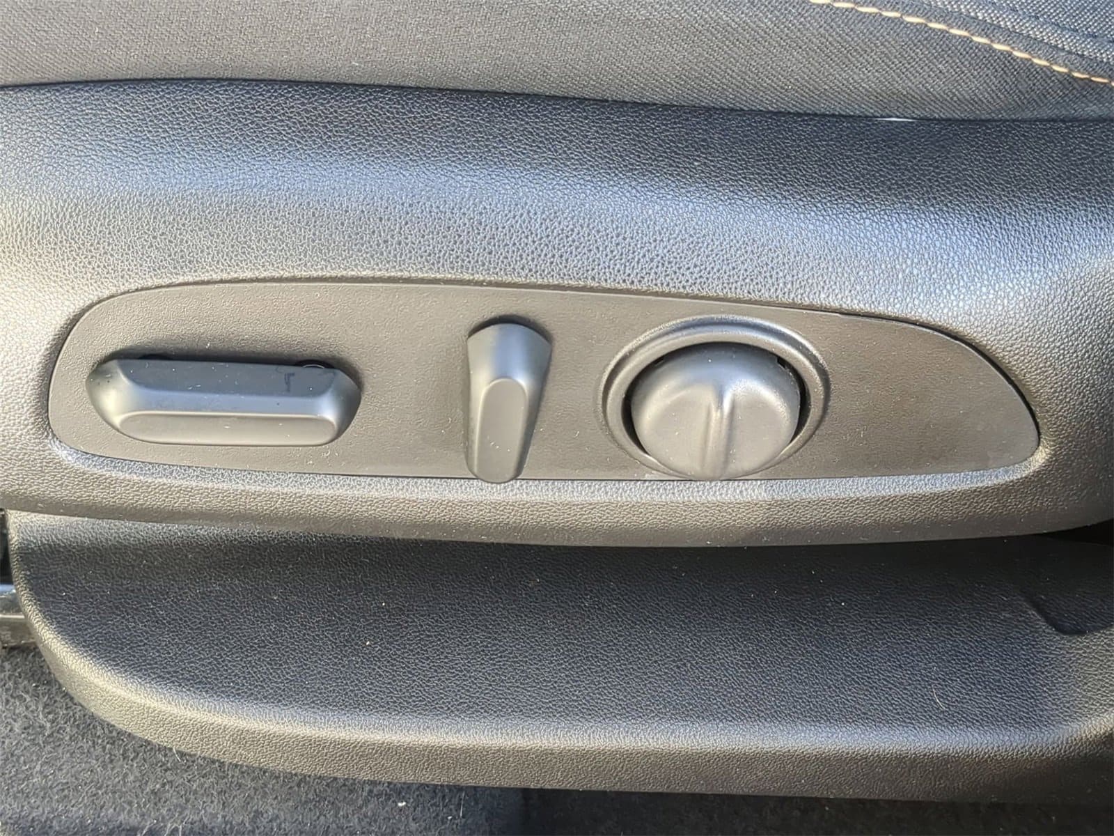 Thumbnail: 2019 Chevrolet Equinox - 24