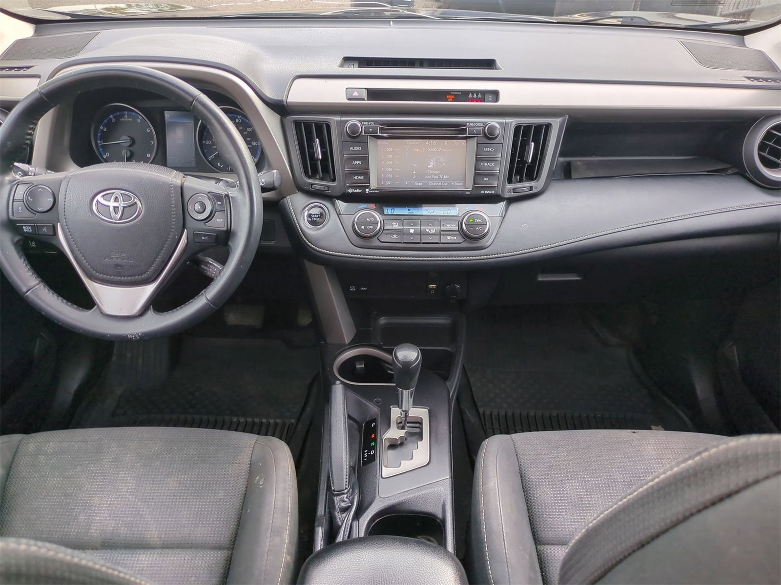 Thumbnail: 2018 Toyota RAV4 - 15