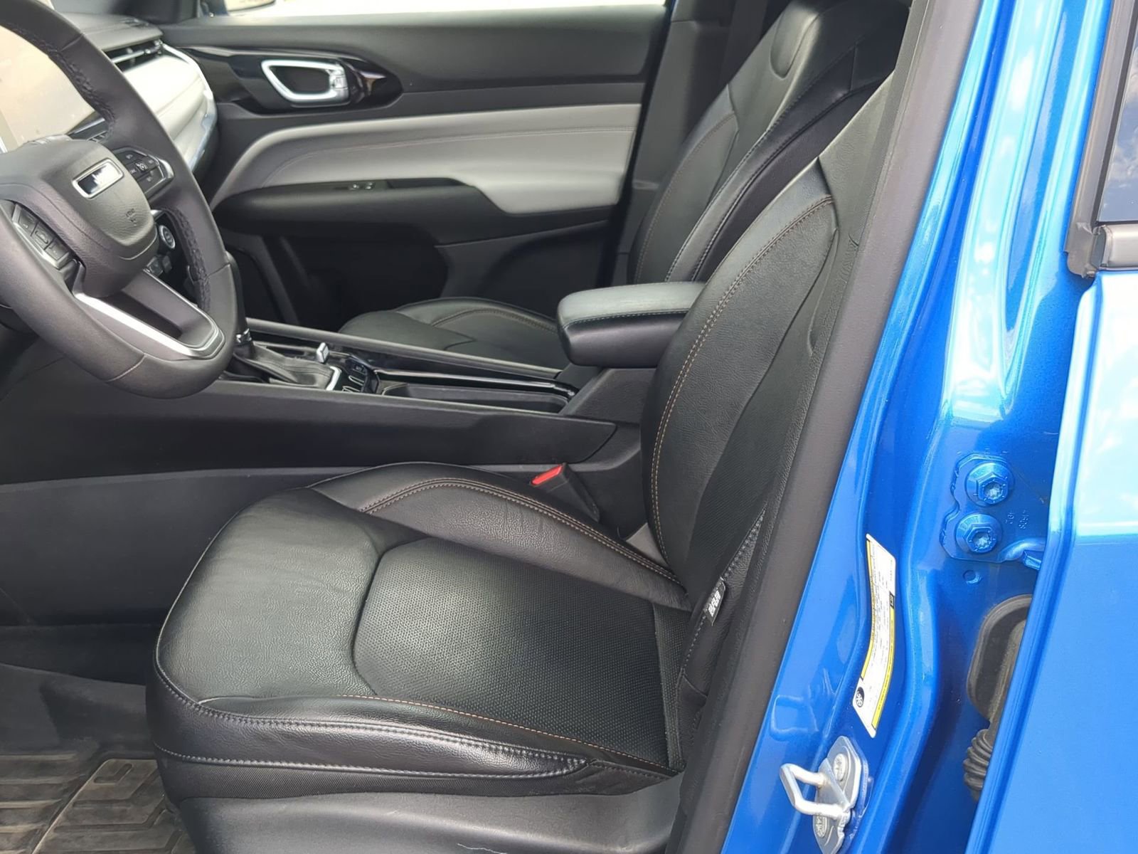 Thumbnail: 2023 Jeep Compass - 16