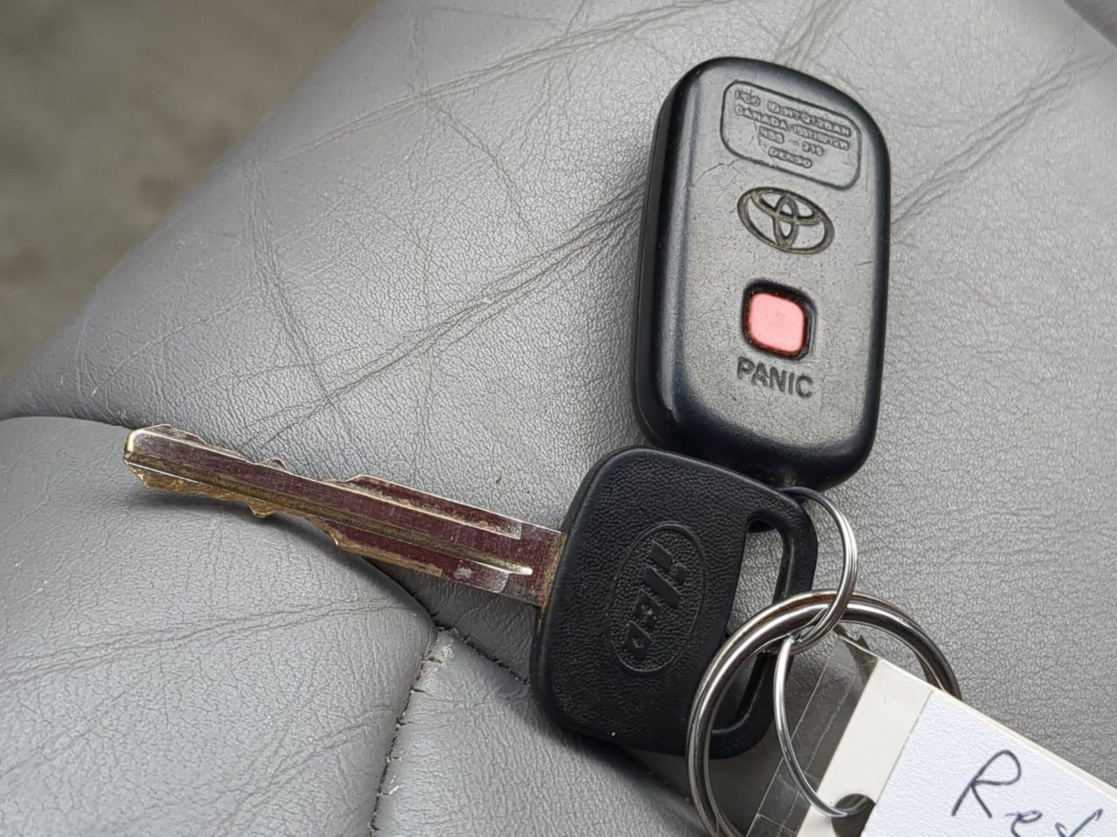 Thumbnail: 2001 Toyota Avalon - 30