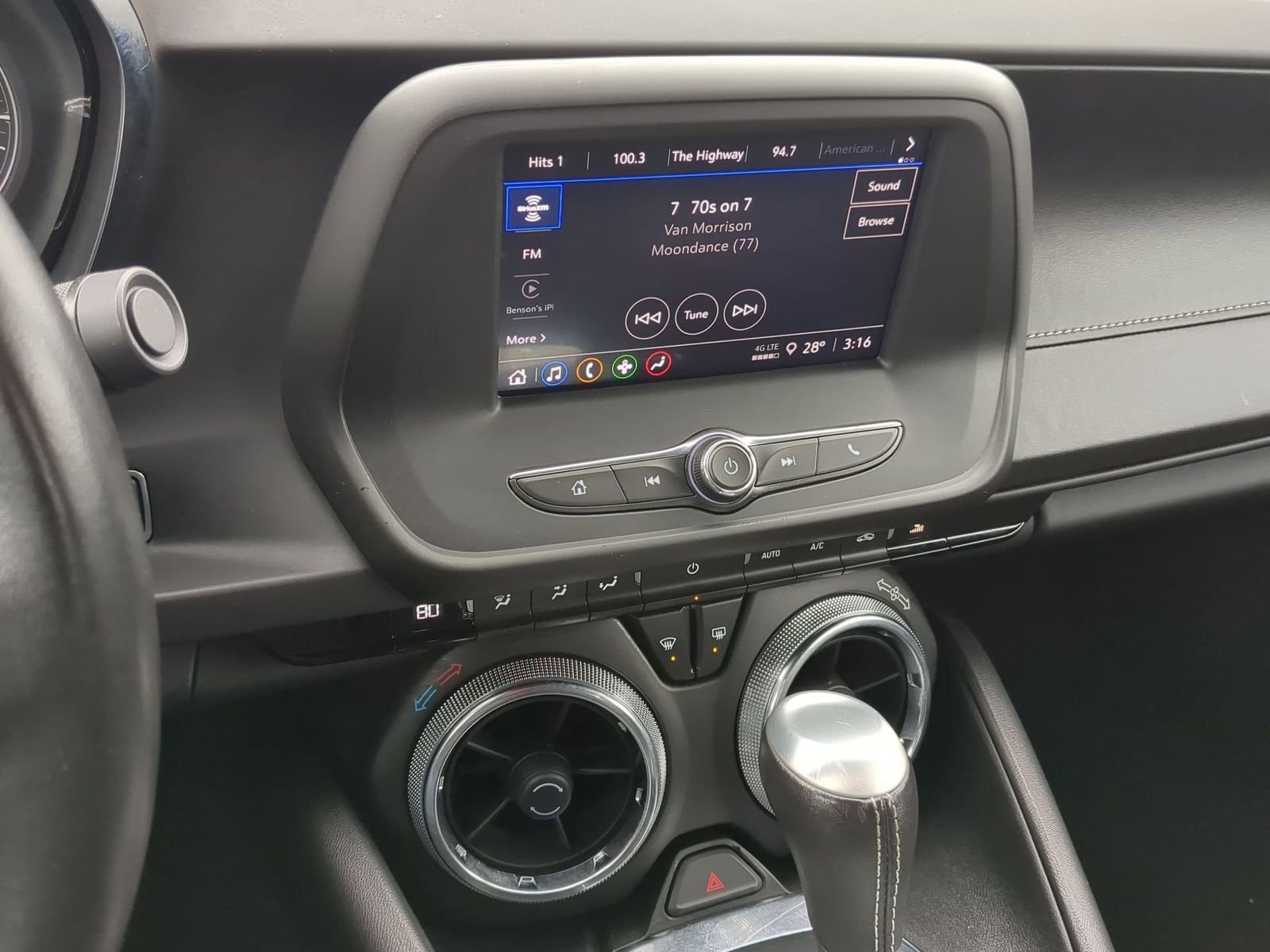 Thumbnail: 2022 Chevrolet Camaro - 25