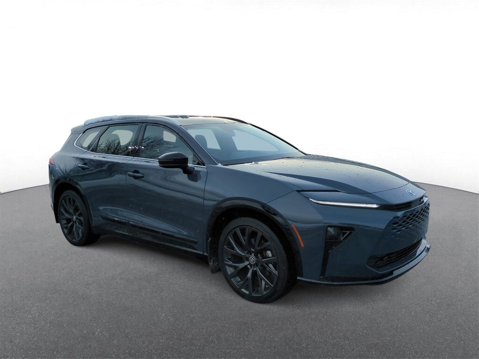 Thumbnail: 2025 Toyota Crown Signia - 2