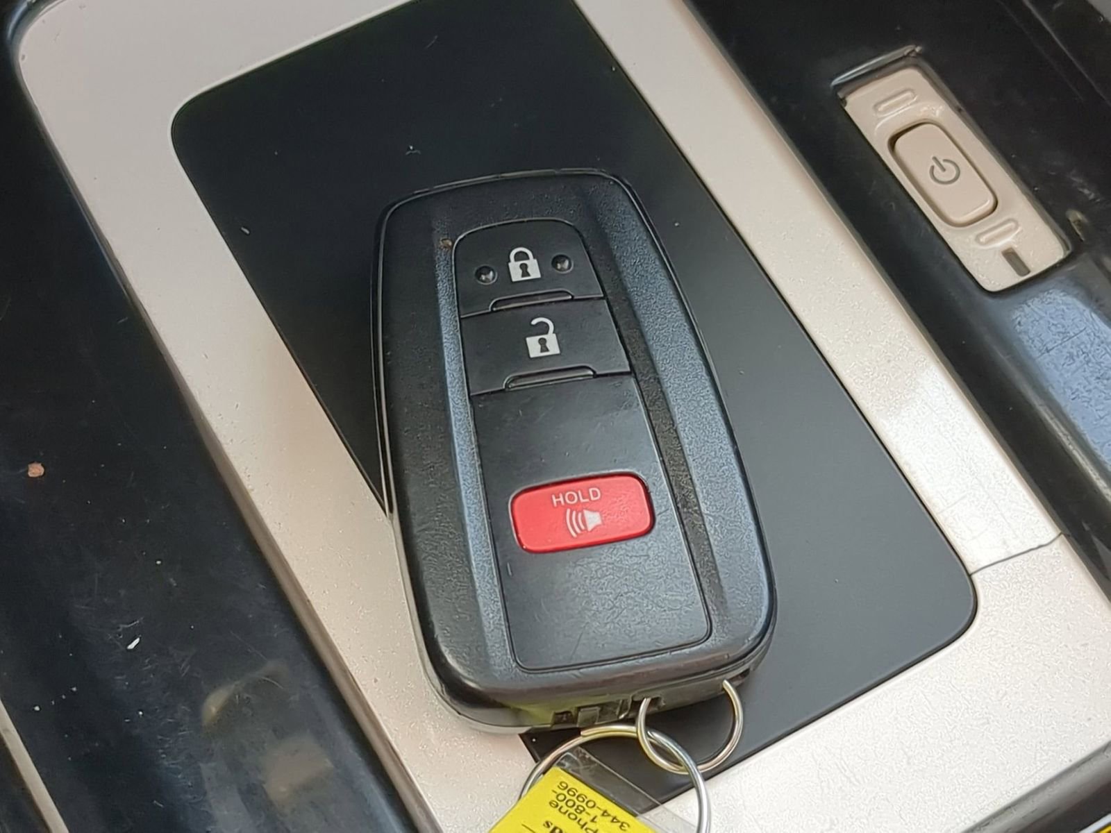 Thumbnail: 2017 Toyota Prius - 33