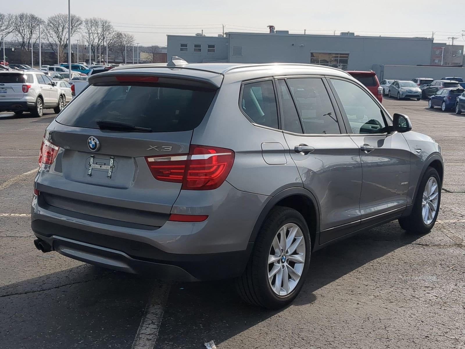 Thumbnail: 2017 BMW X3 - 14