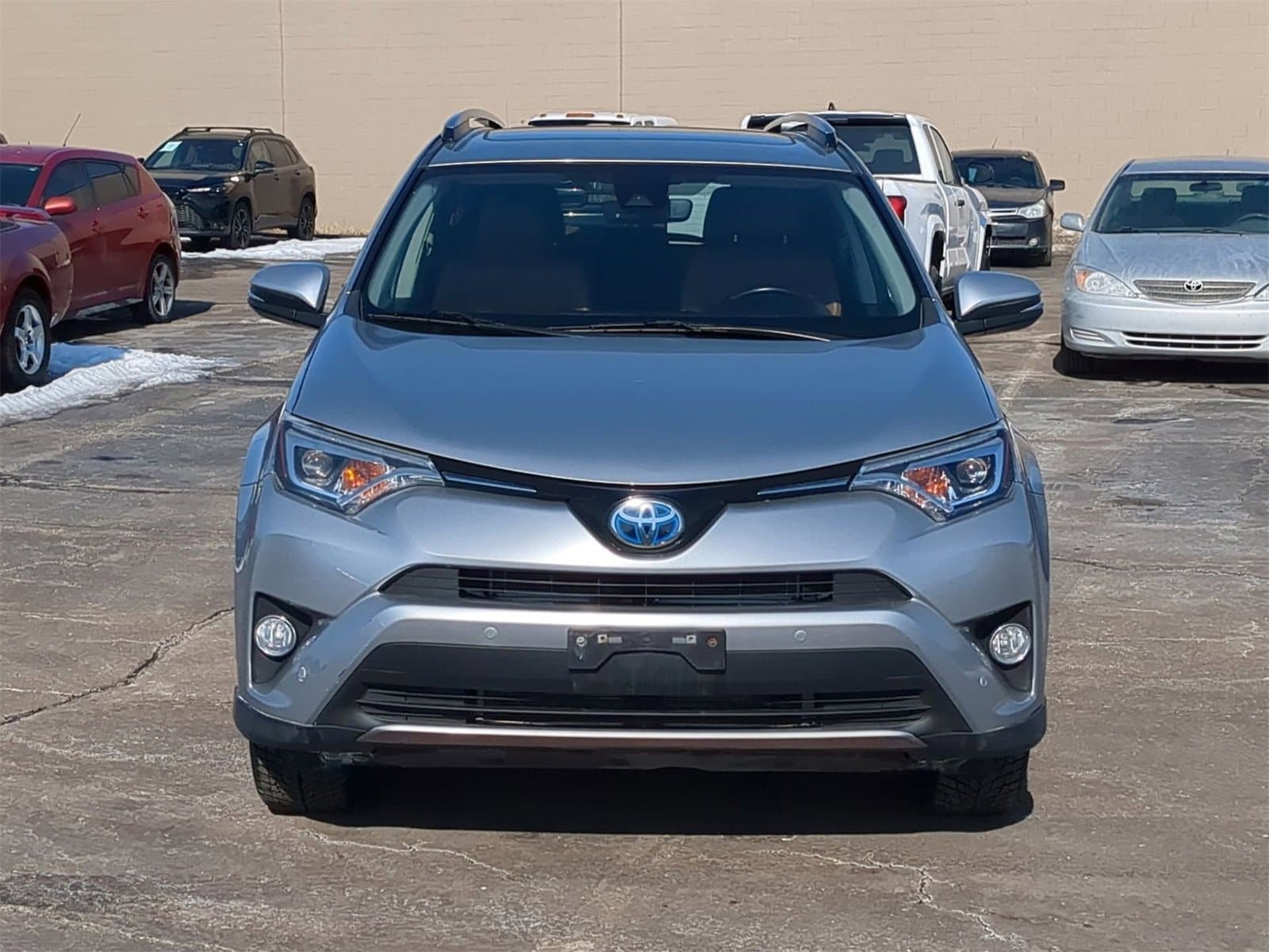 Thumbnail: 2018 Toyota RAV4 - 17