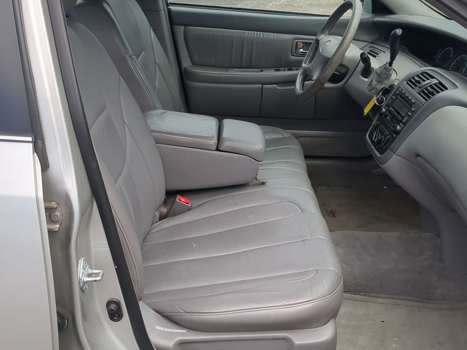 Thumbnail: 2001 Toyota Avalon - 21