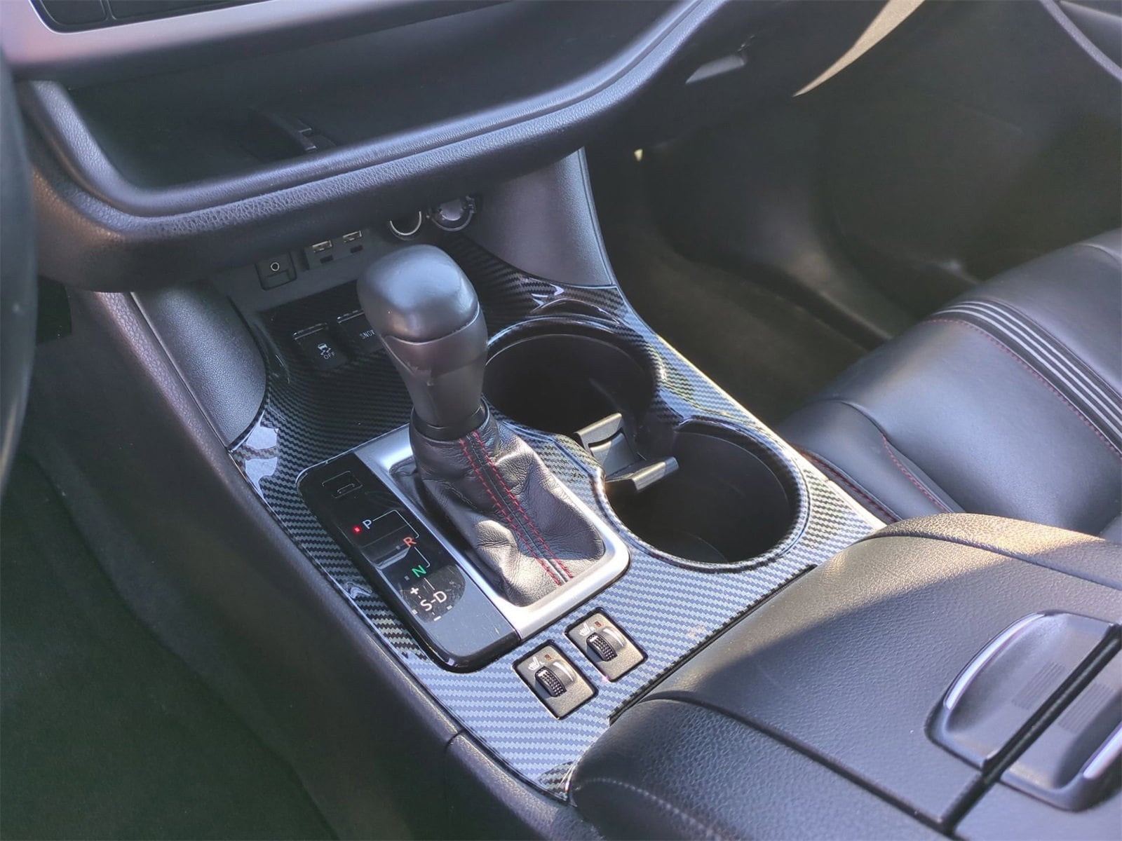 Thumbnail: 2019 Toyota Highlander - 32