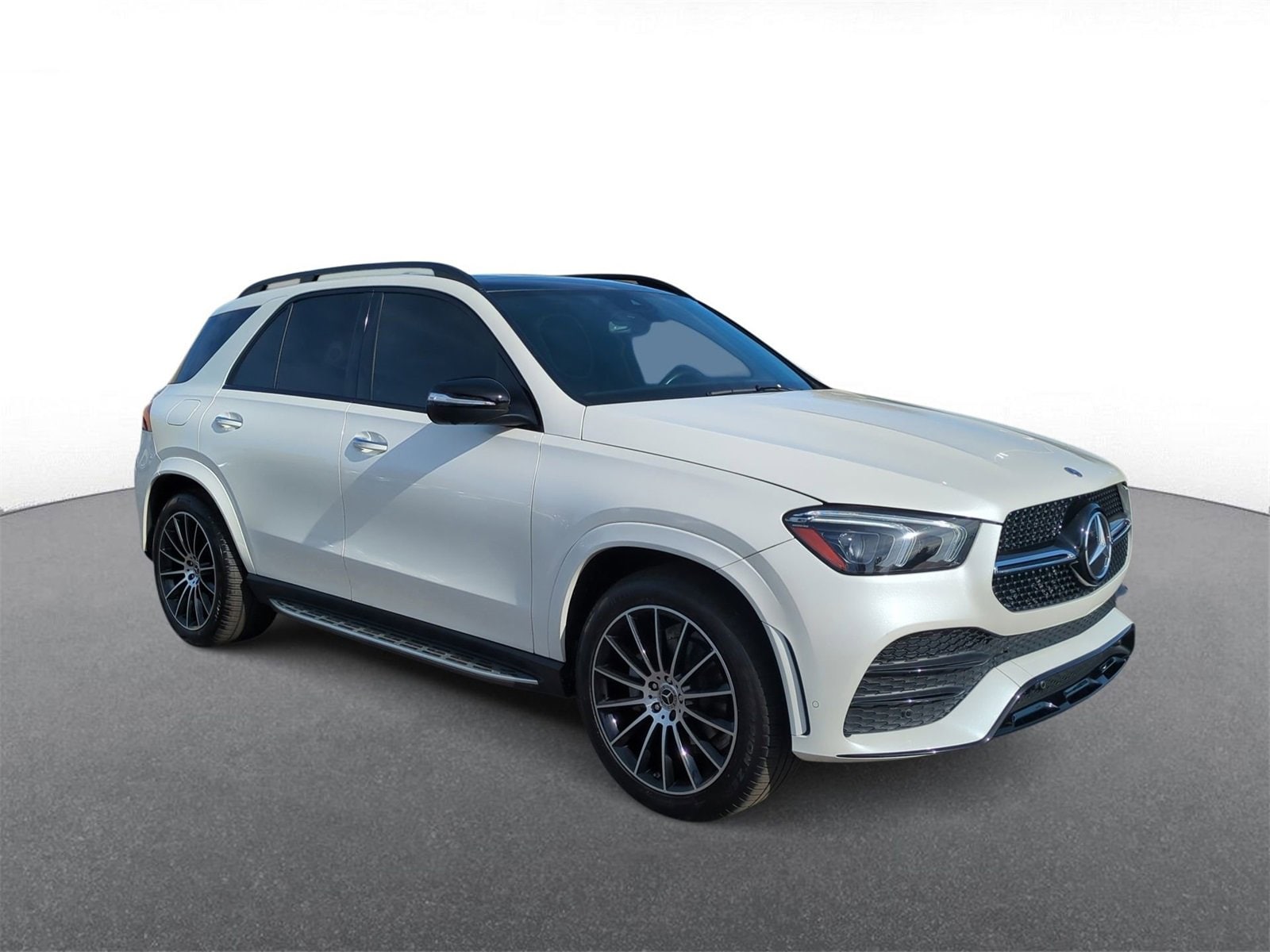 Thumbnail: 2022 Mercedes-Benz GLE - 2