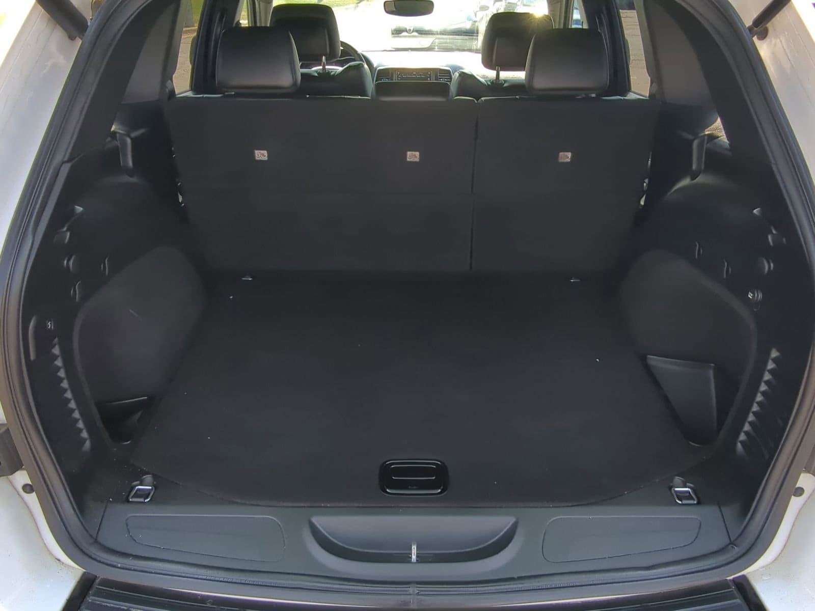 Thumbnail: 2018 Jeep Grand Cherokee - 30