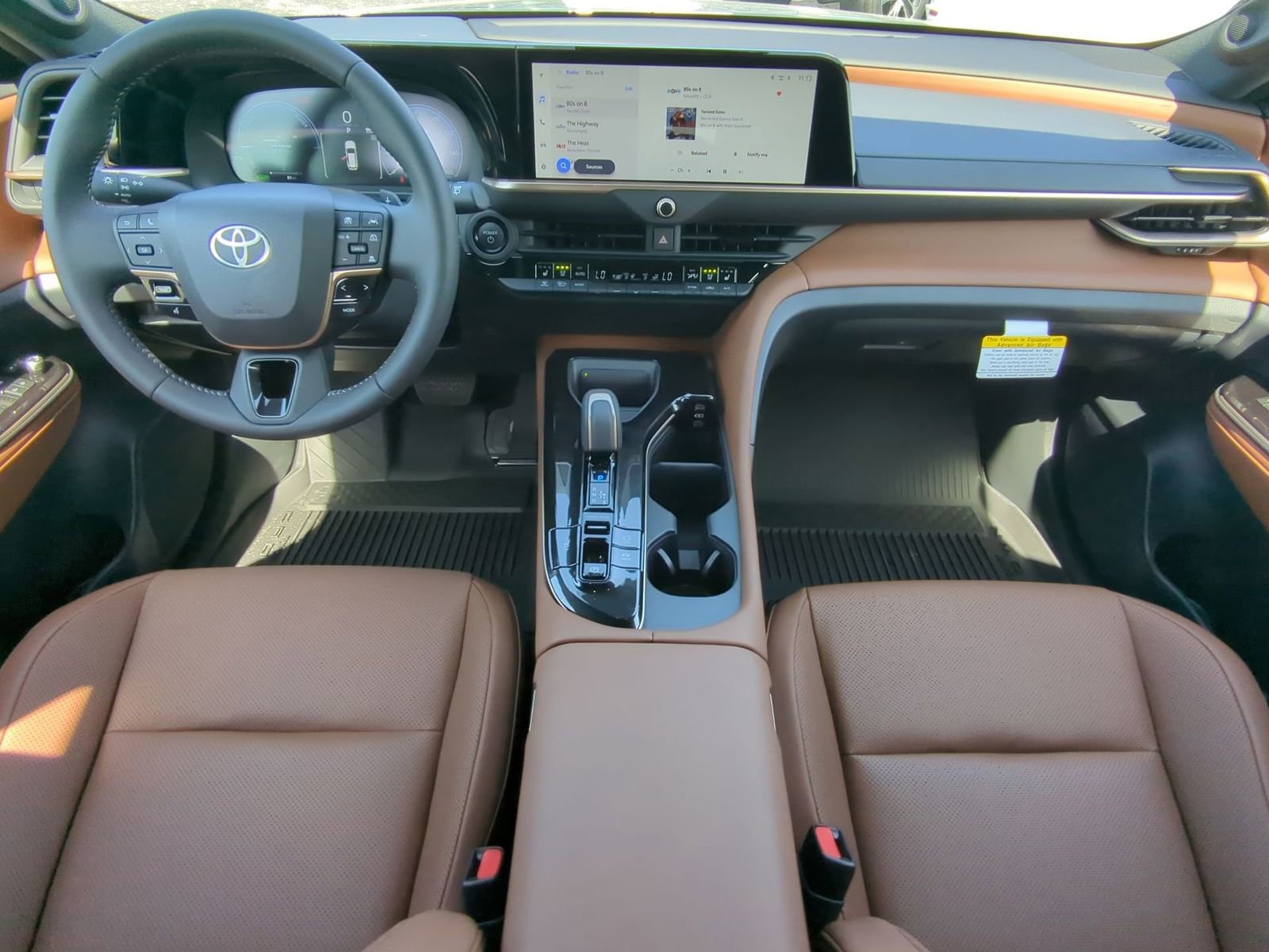 2026 Toyota Crown Signia Limited - Photo 15