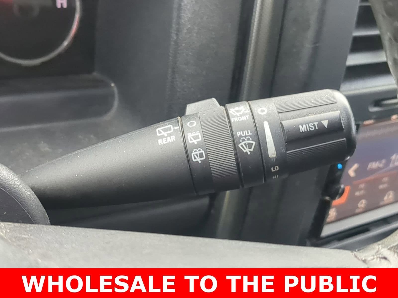 Thumbnail: 2011 Jeep Liberty - 32