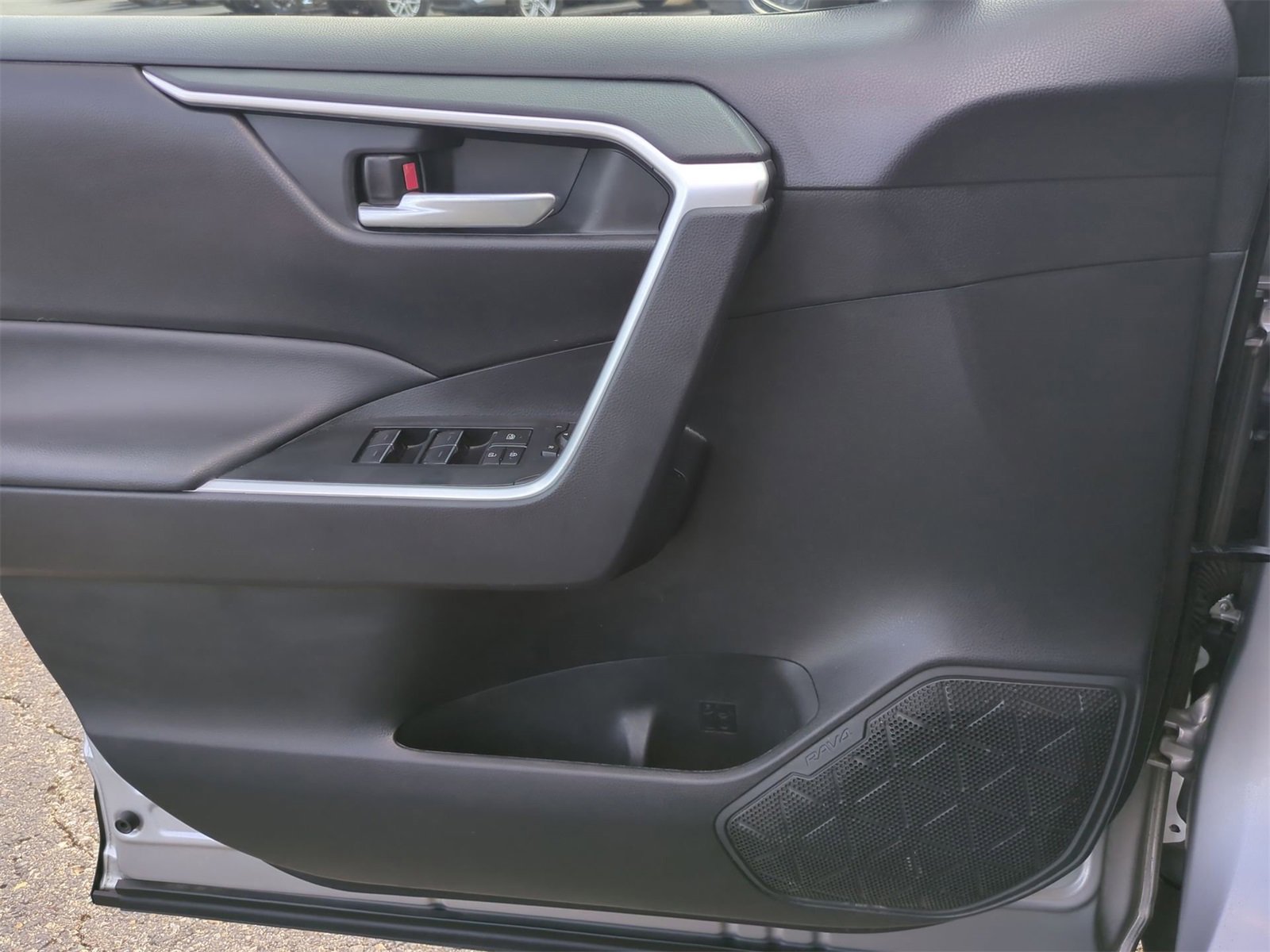 Thumbnail: 2024 Toyota RAV4 - 29