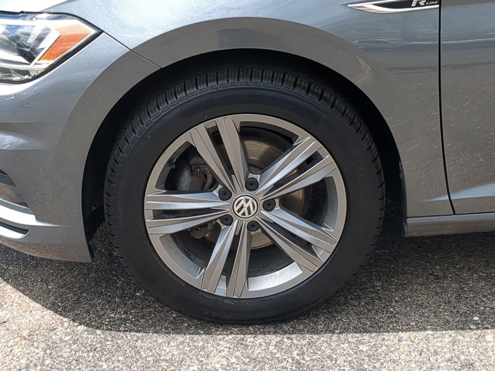 Thumbnail: 2019 Volkswagen Jetta - 14