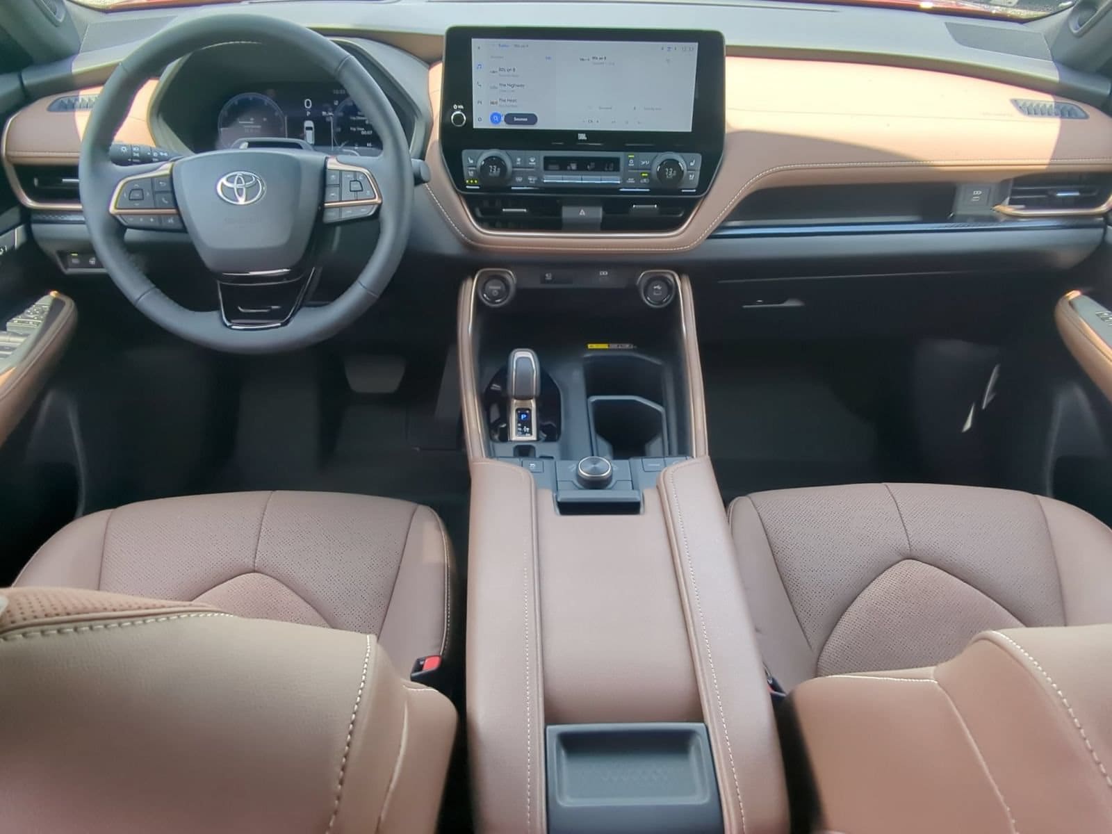 Thumbnail: 2026 Toyota Grand Highlander - 14