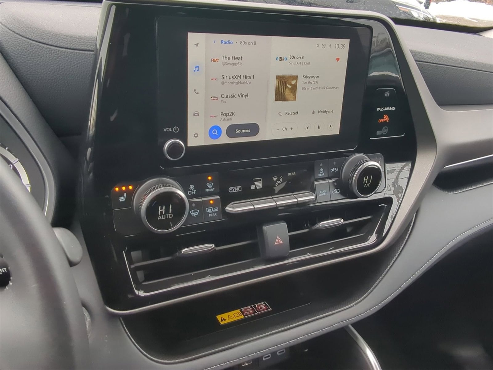 Thumbnail: 2025 Toyota Highlander - 36