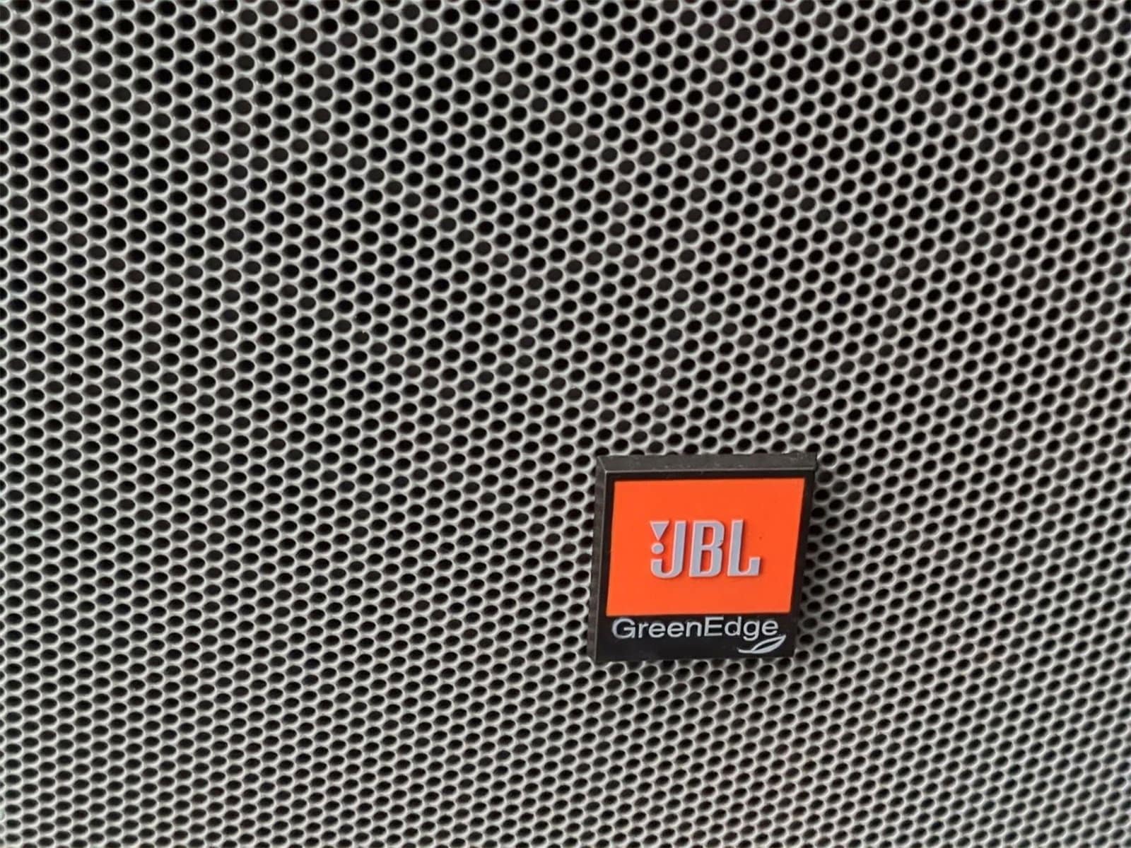 Thumbnail: 2018 Toyota Highlander - 32