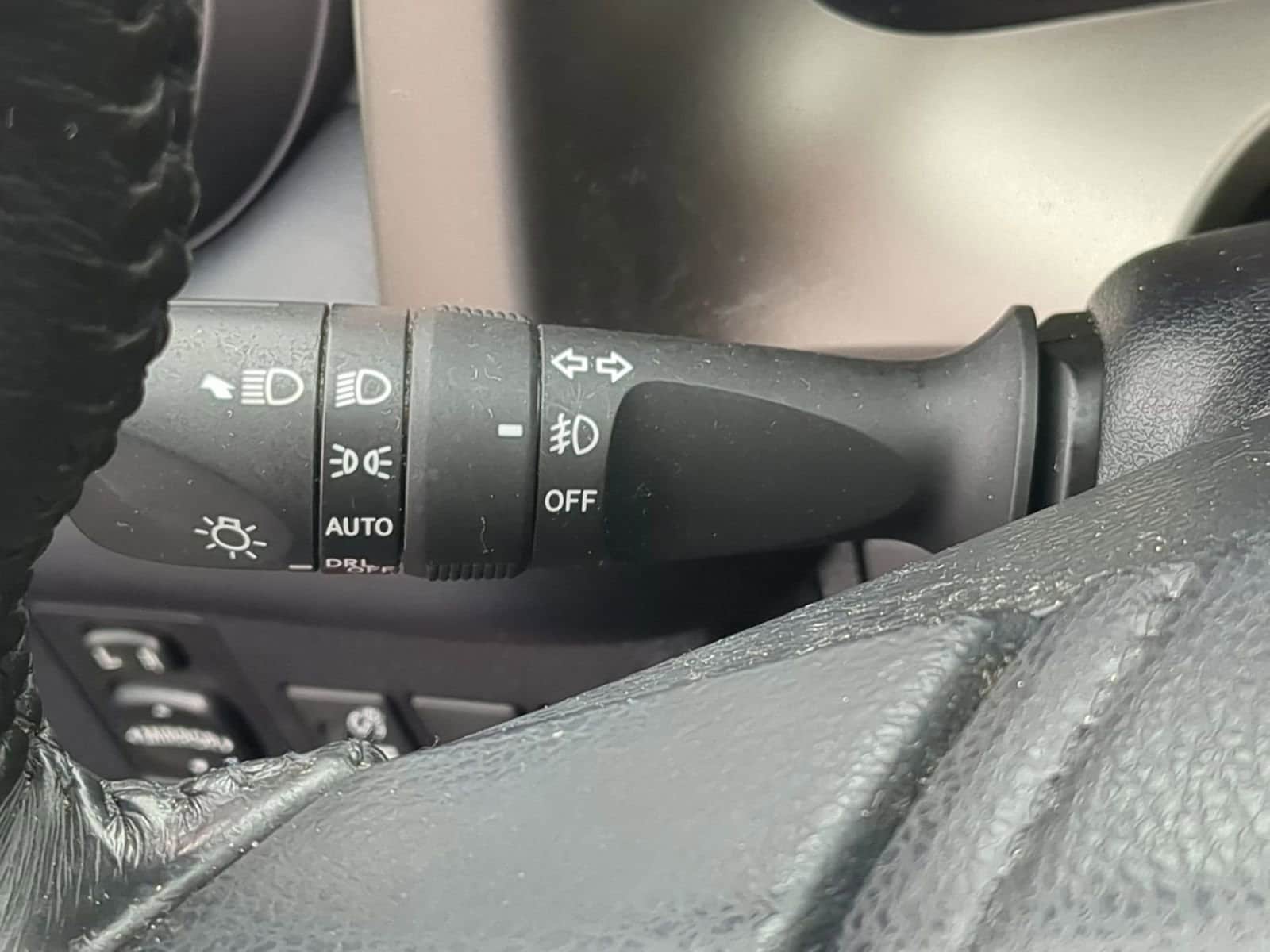 Thumbnail: 2013 Toyota RAV4 - 26