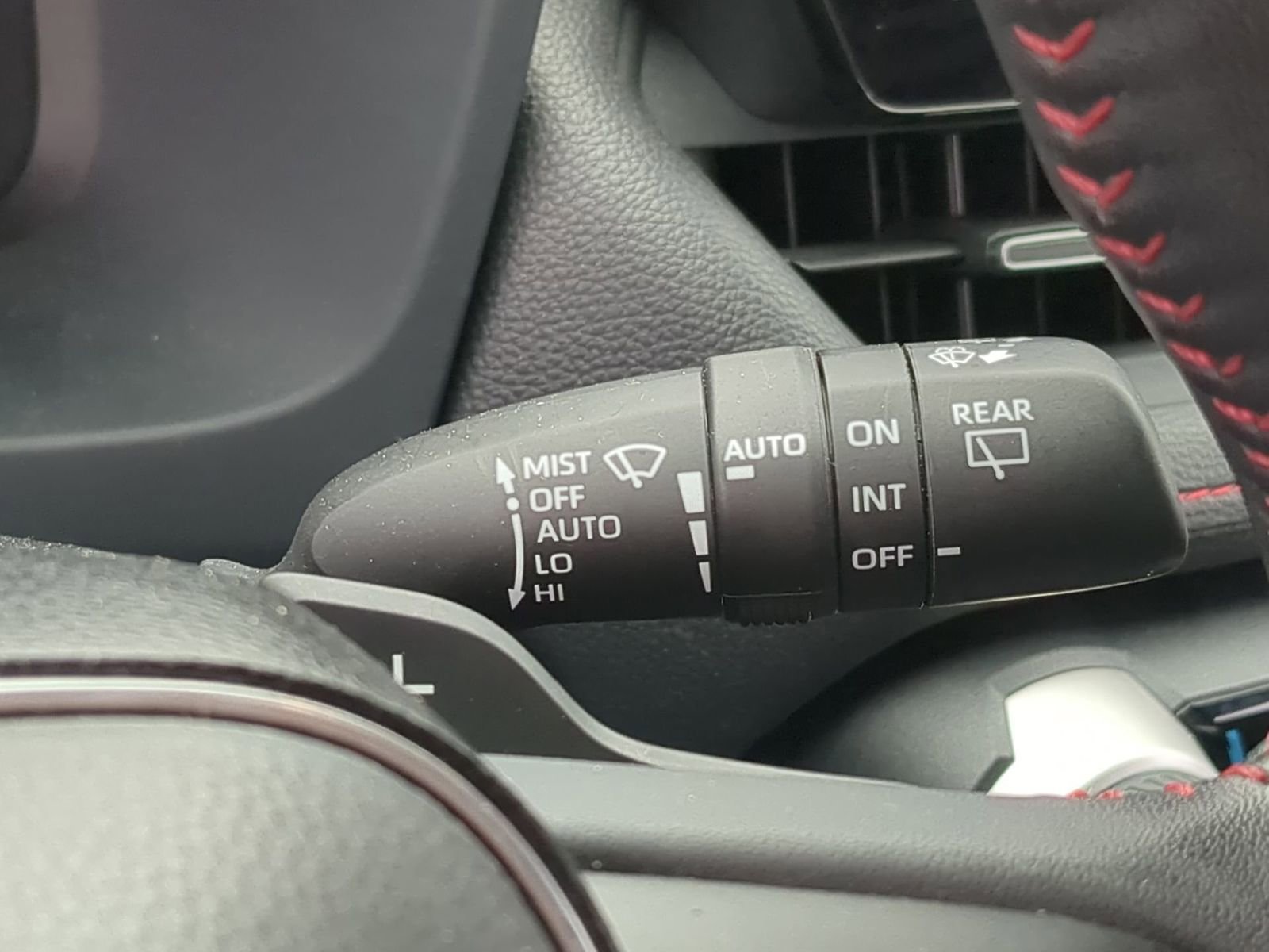 Thumbnail: 2023 Toyota RAV4 - 24