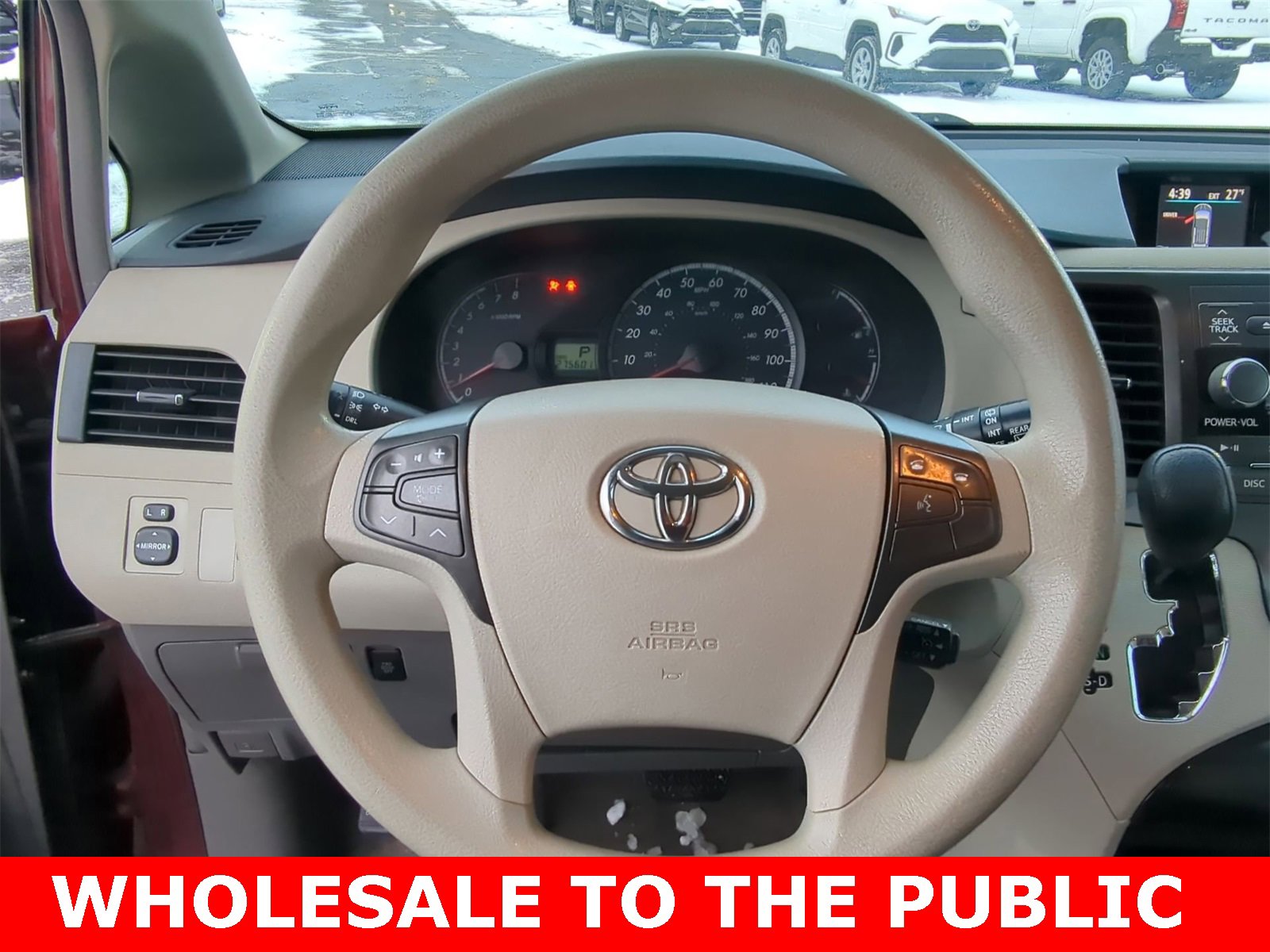Thumbnail: 2012 Toyota Sienna - 24