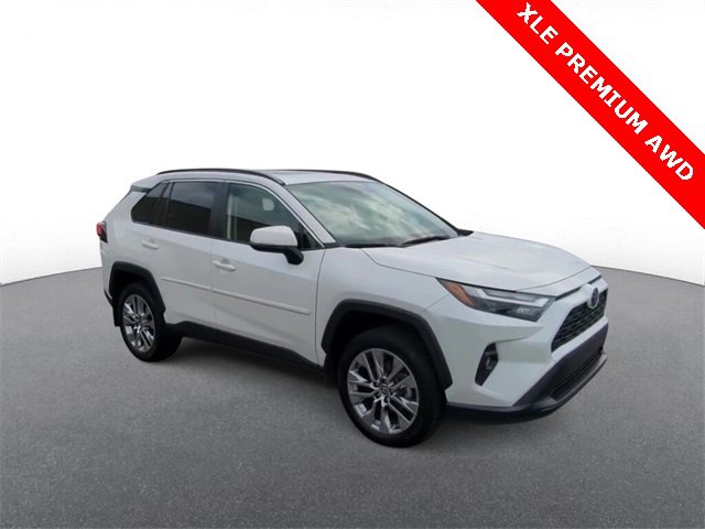 Used 2022 Toyota RAV4 XLE Premium with VIN JTMA1RFV2ND086016 for sale in Troy, MI