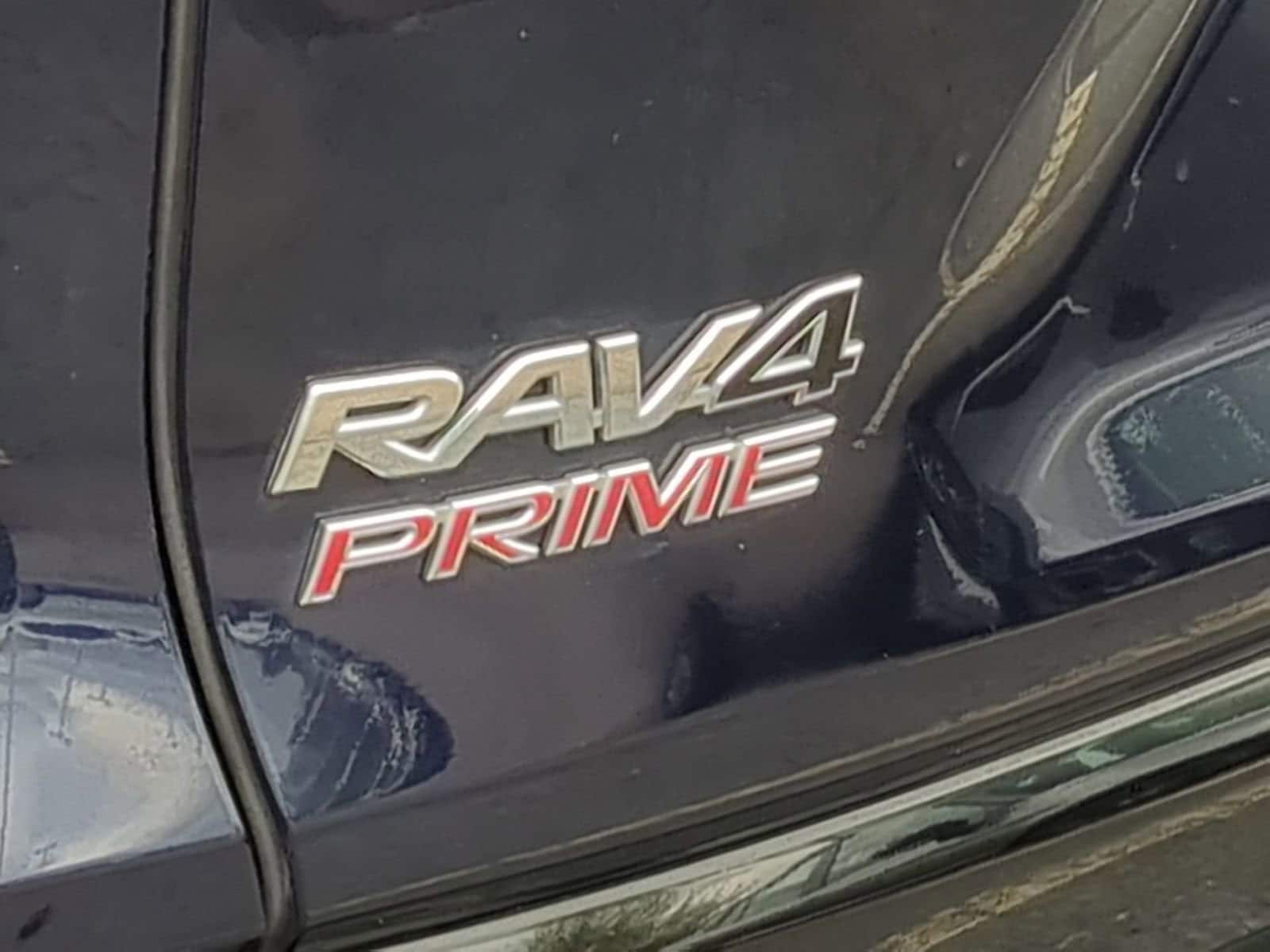 Thumbnail: 2023 Toyota RAV4 - 13