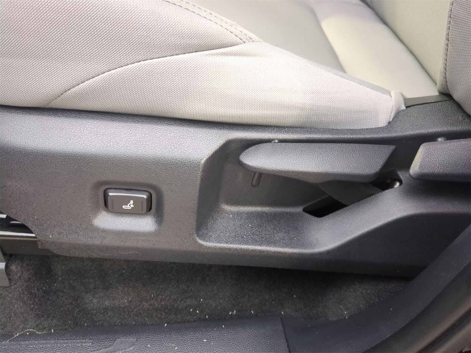 Thumbnail: 2024 Toyota Tacoma - 17