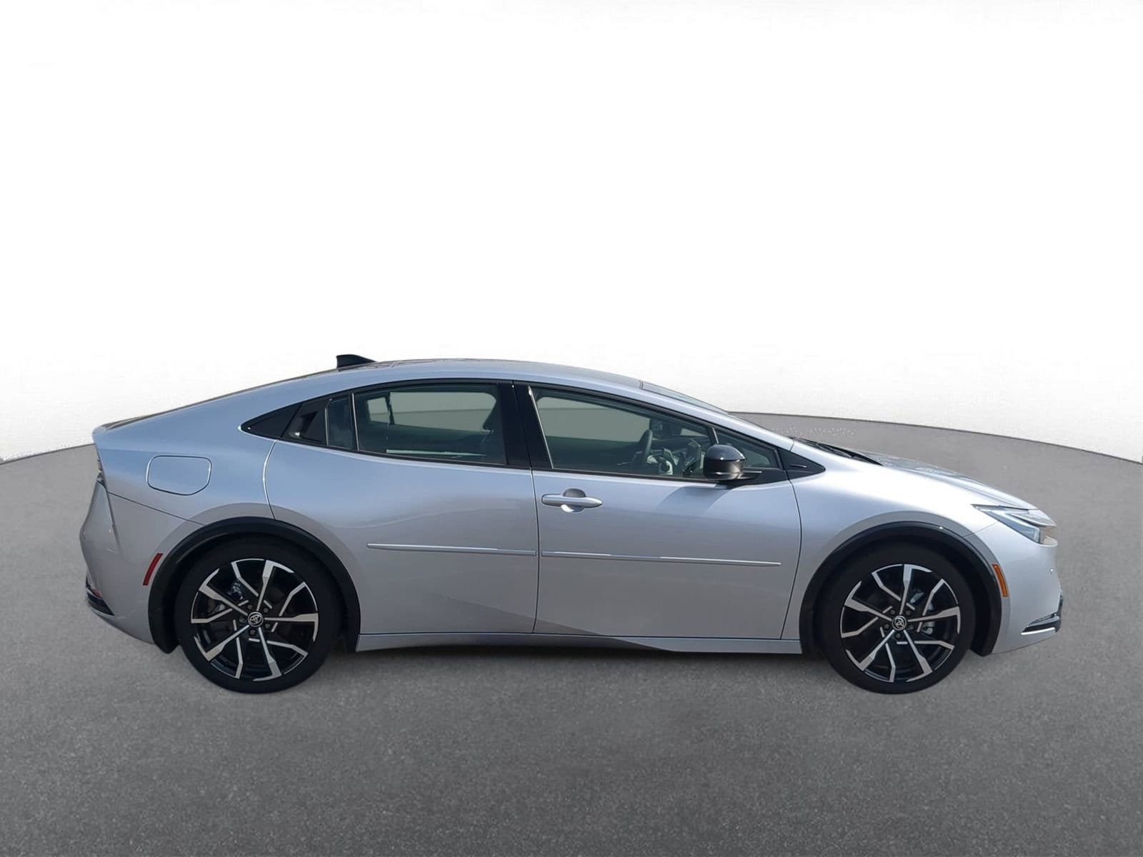 Thumbnail: 2026 Toyota Prius - 9