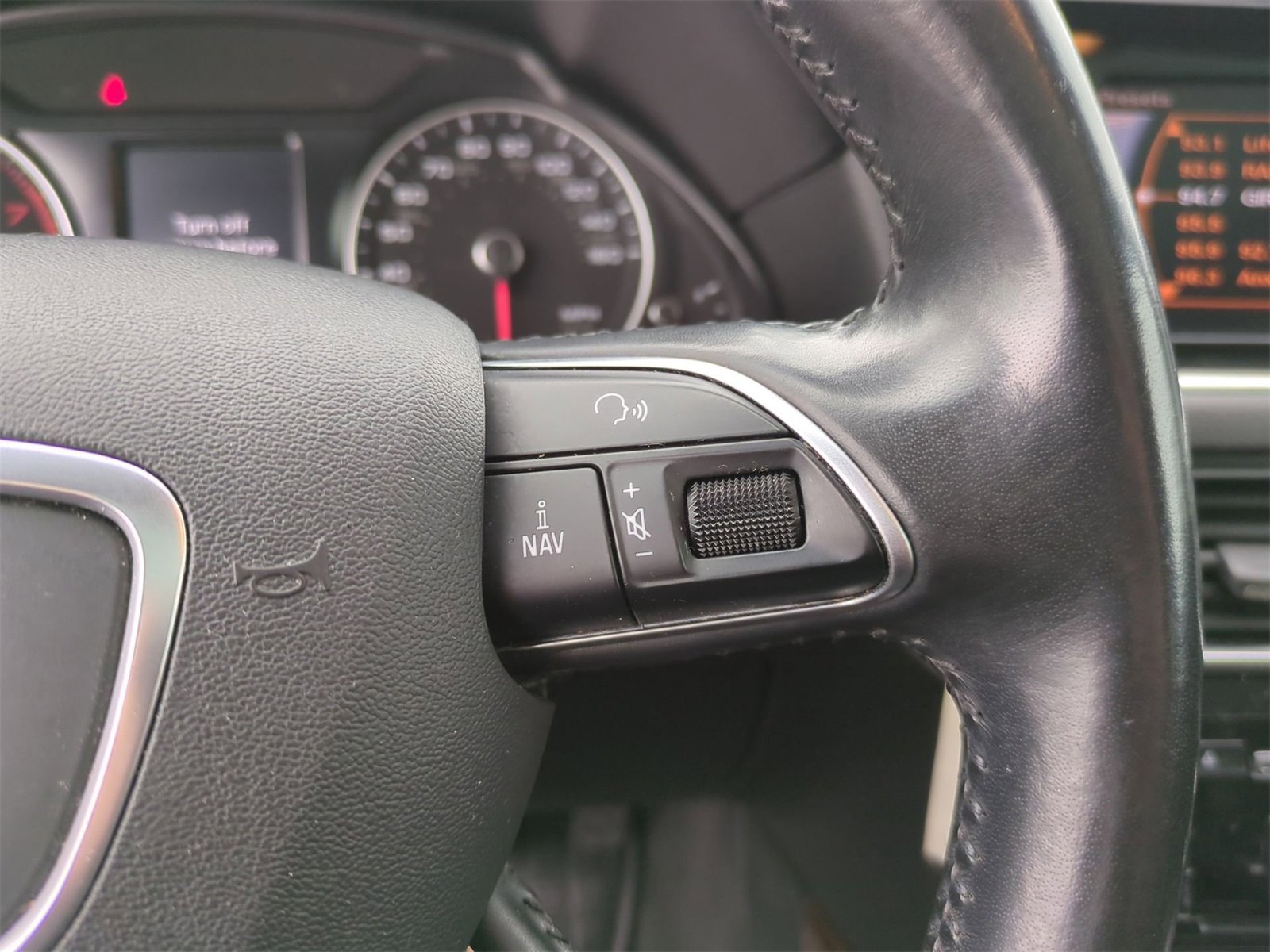 Thumbnail: 2016 Audi Q5 - 26