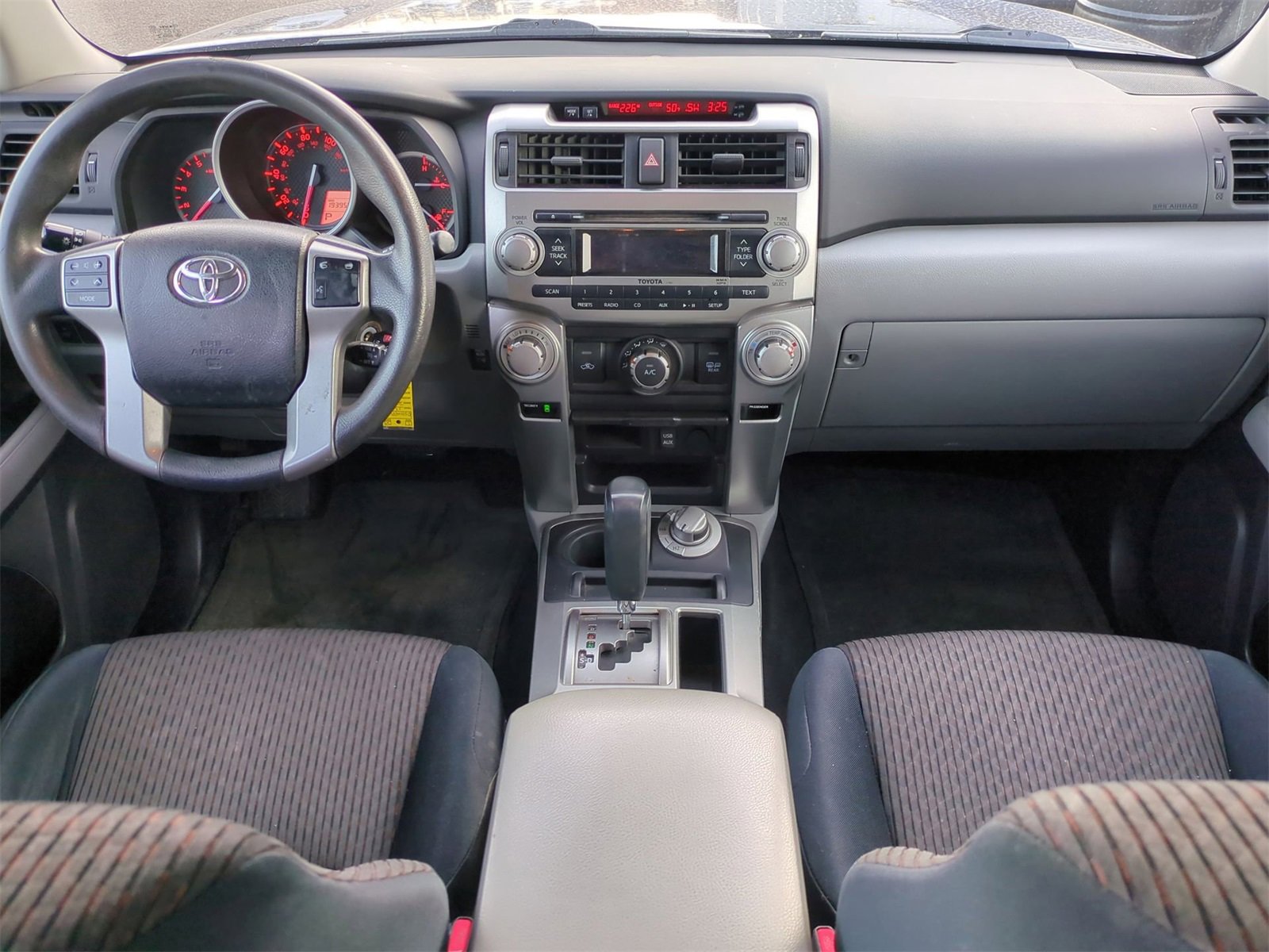 Thumbnail: 2013 Toyota 4Runner - 14