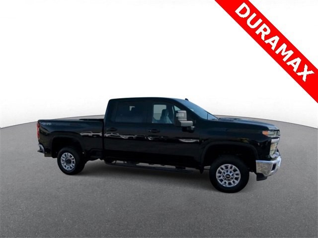 Used 2024 Chevrolet Silverado 2500HD LT with VIN 2GC4YNEY8R1121446 for sale in Troy, MI