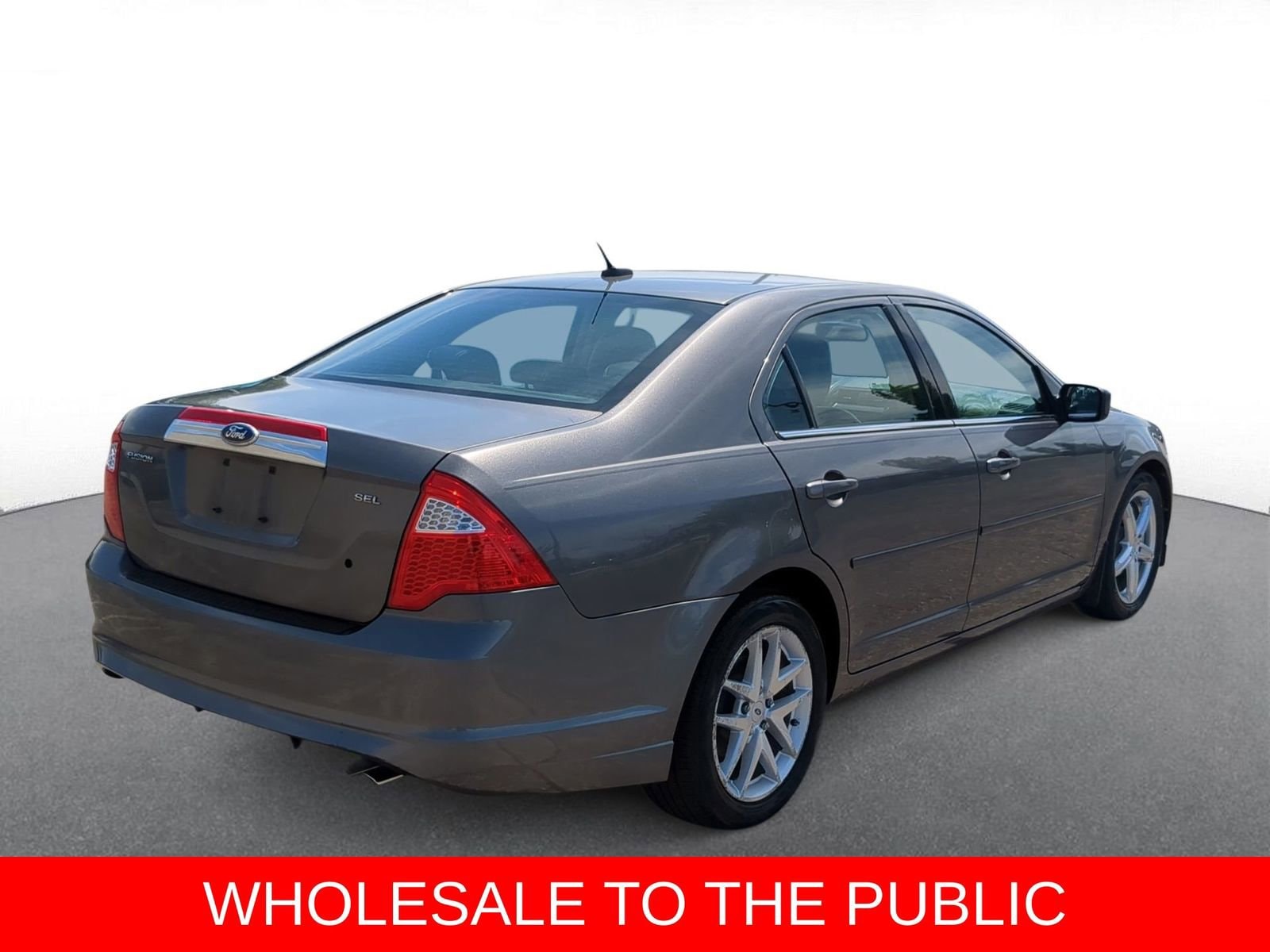 Thumbnail: 2010 Ford Fusion - 8