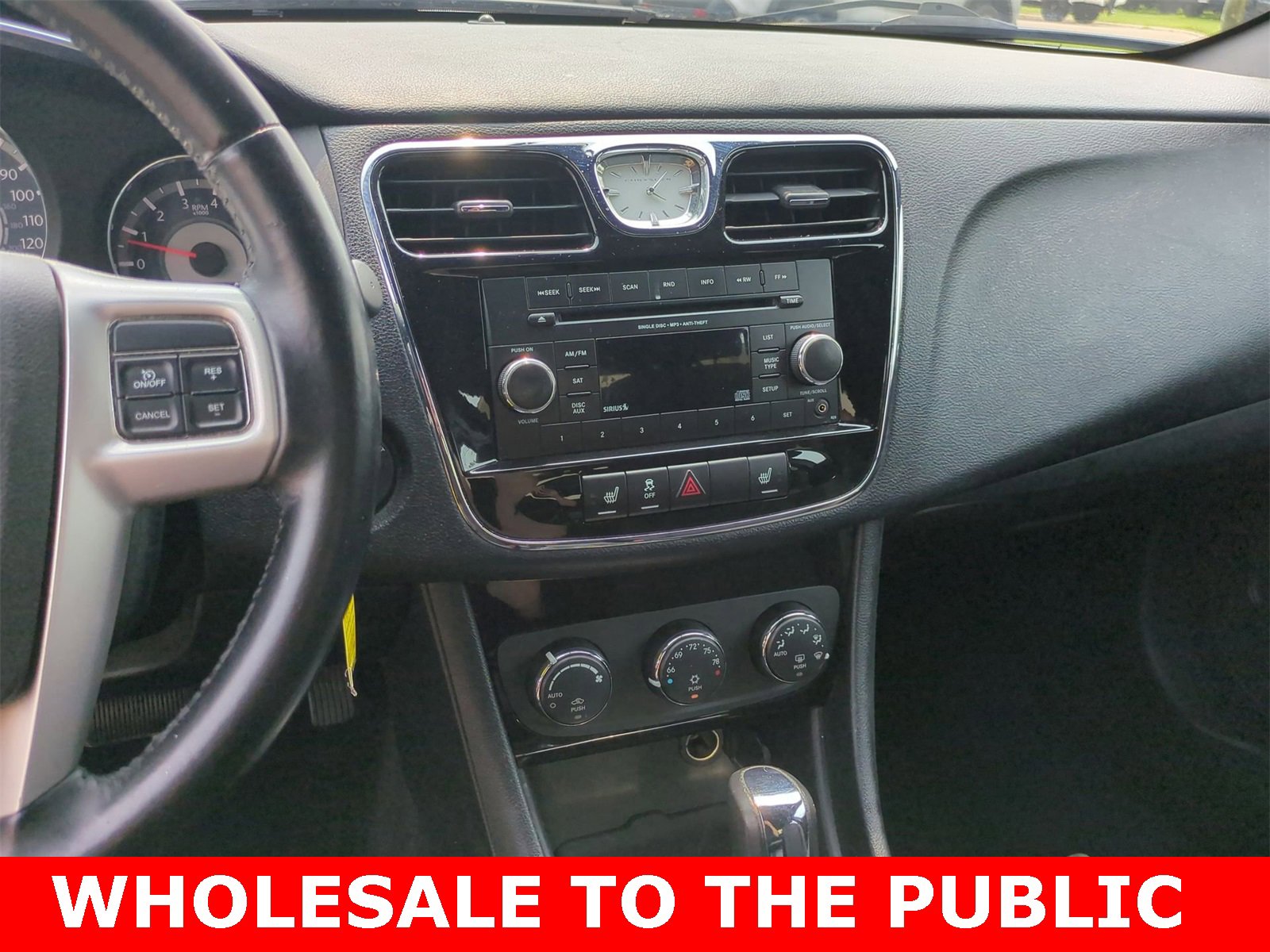 Thumbnail: 2013 Chrysler 200 - 24