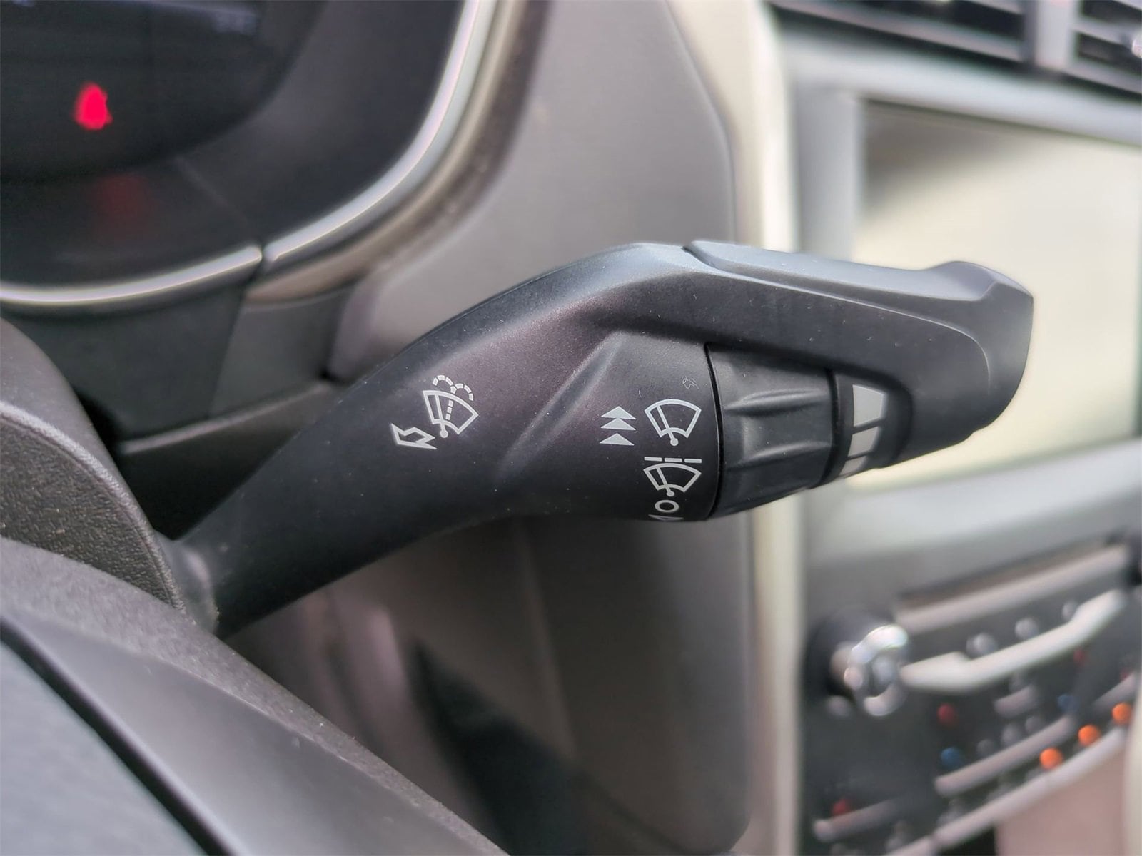 Thumbnail: 2014 Ford Fusion - 25