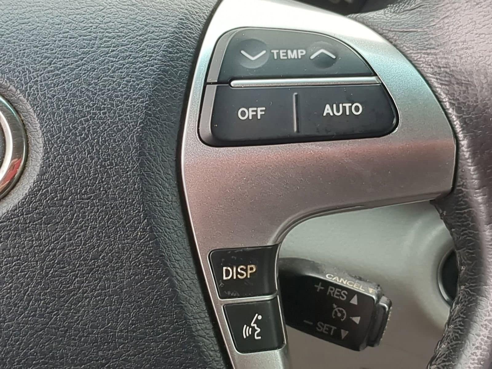 Thumbnail: 2012 Toyota Highlander - 24