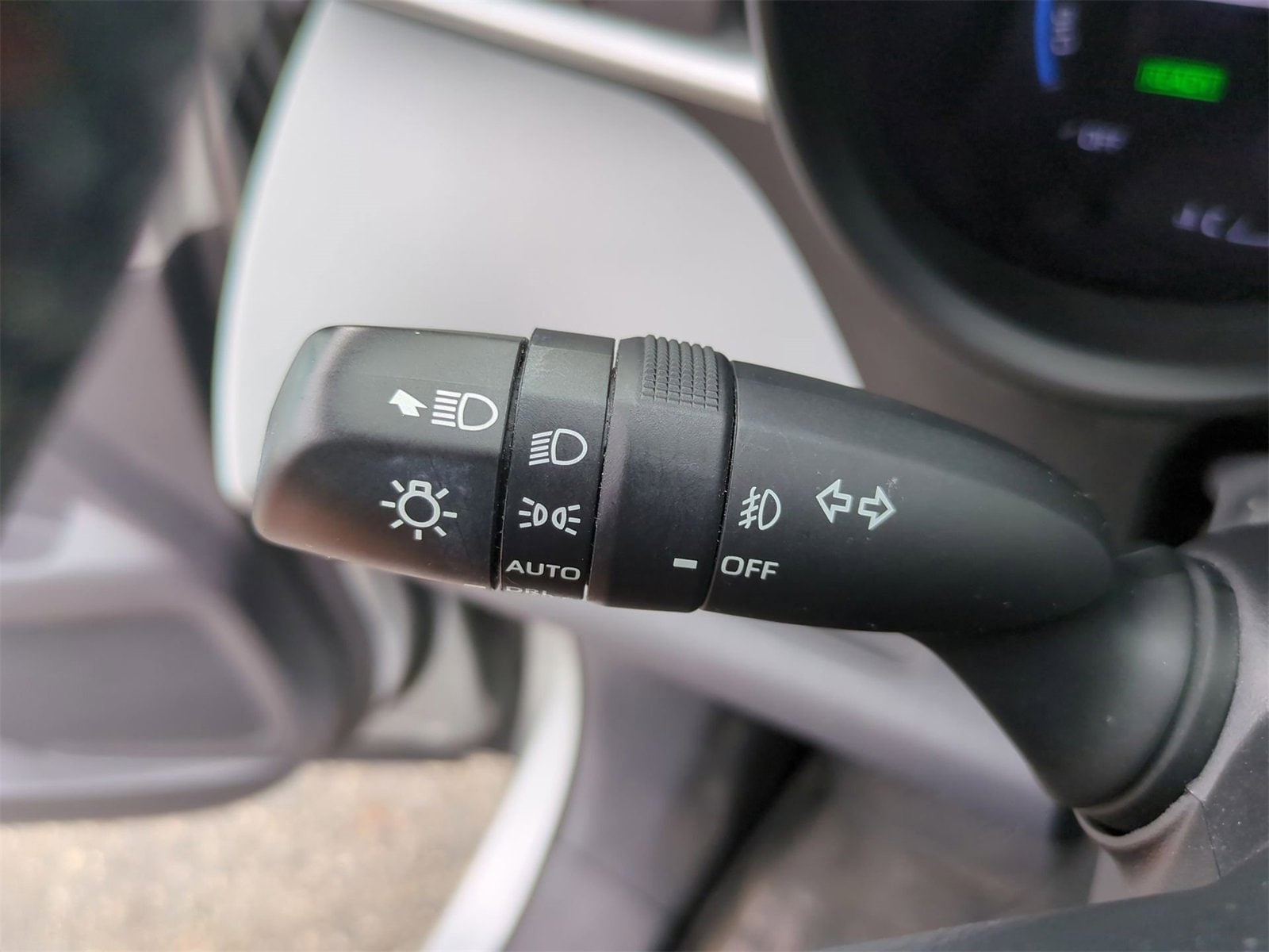 Thumbnail: 2021 Toyota Sienna - 25