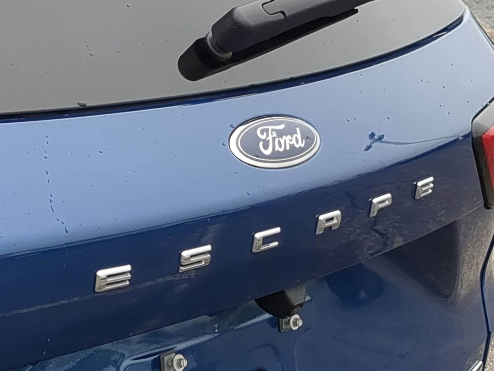 Thumbnail: 2023 Ford Escape - 13