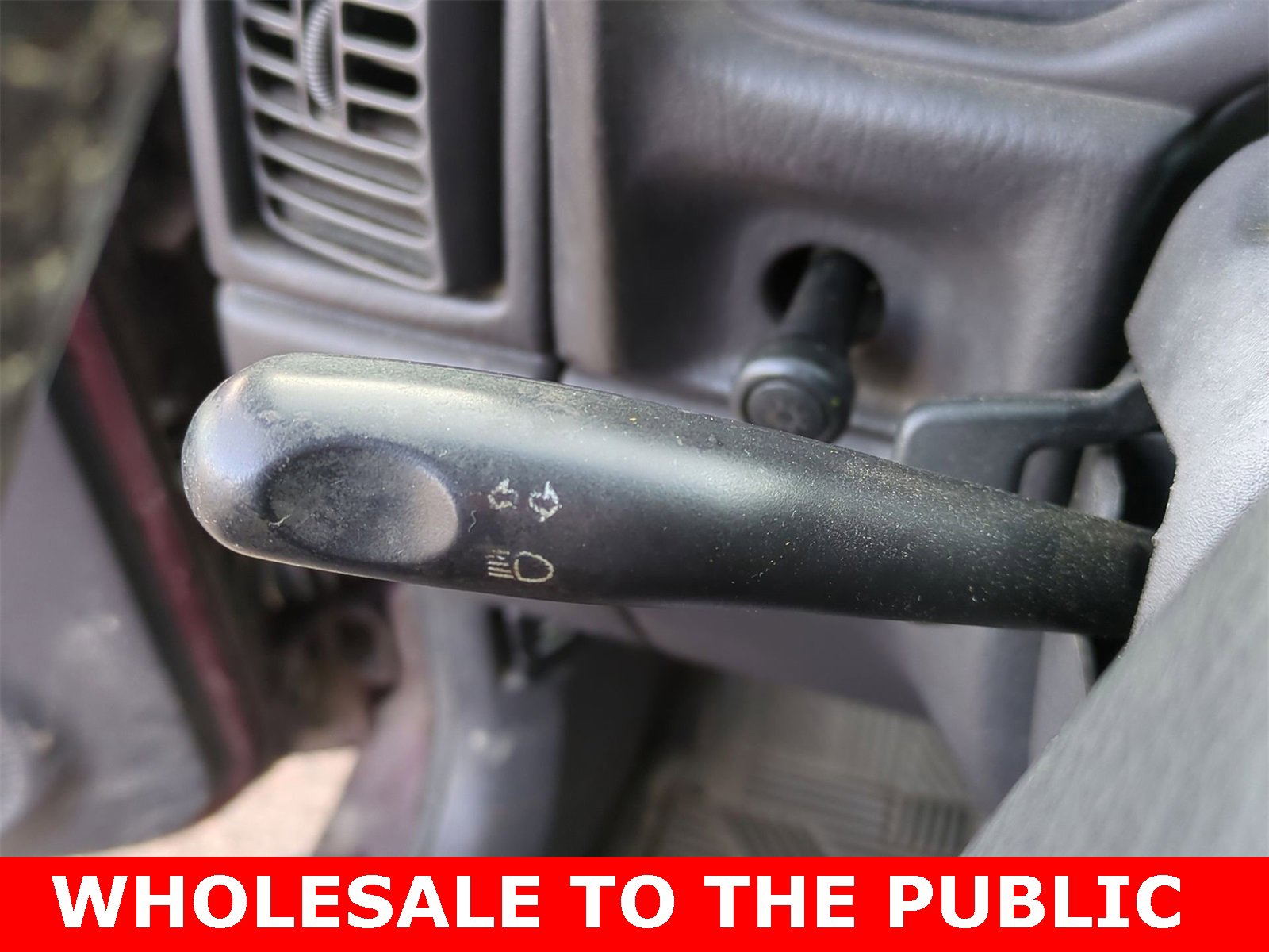 Thumbnail: 2001 Jeep Cherokee - 25